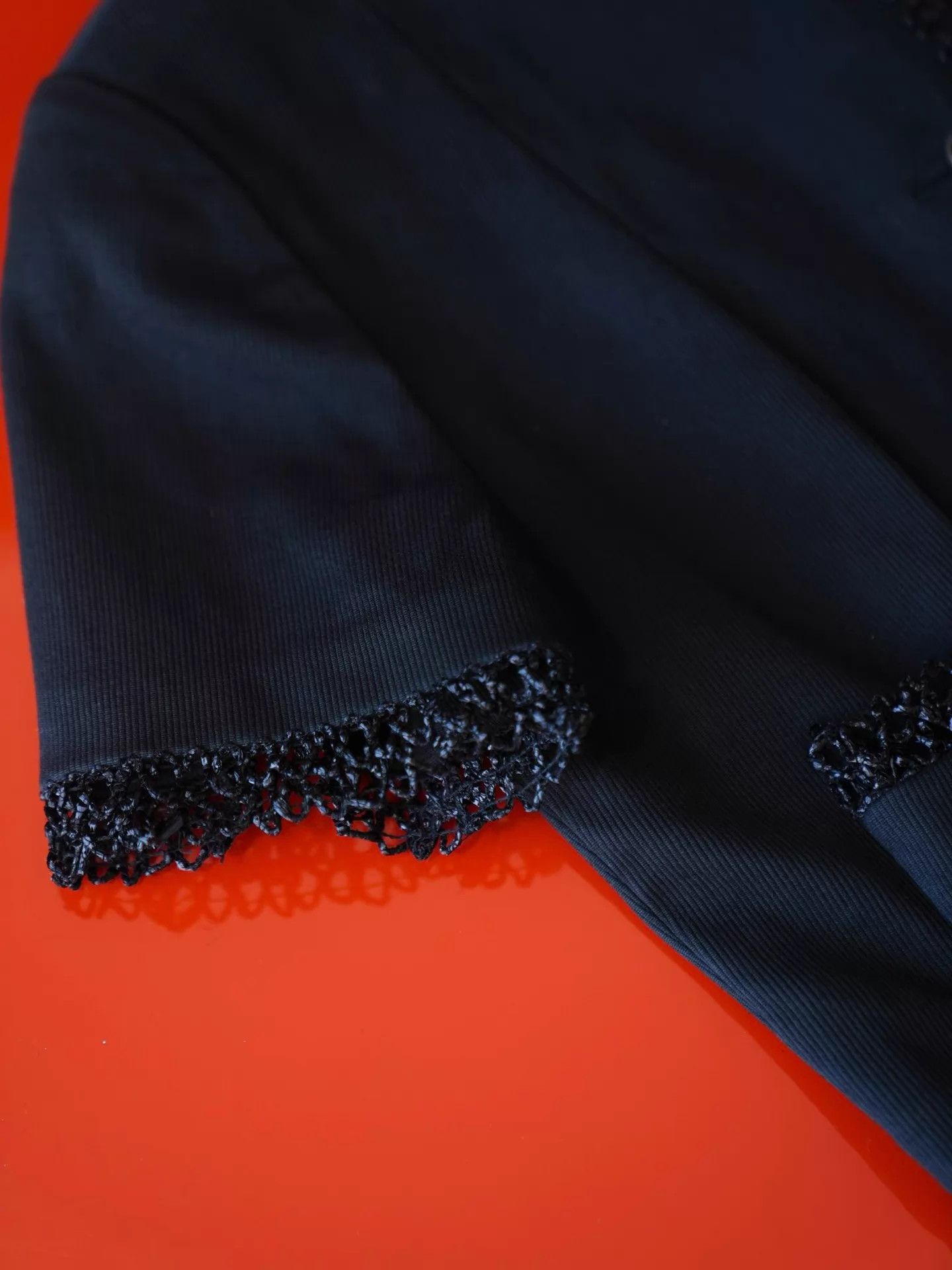 Chanel Chanel 1992ss Black Camellia Button Short Cardi & Skirt Set Size M / US 6-8 / IT 42-44 - 6 Thumbnail