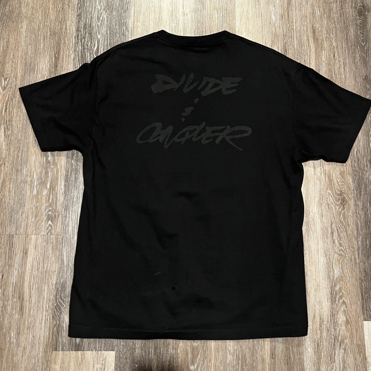 Supreme Supreme 2006 tee Futura Divide and Conquer t shirt Size US XL / EU 56 / 4 - 18 Thumbnail