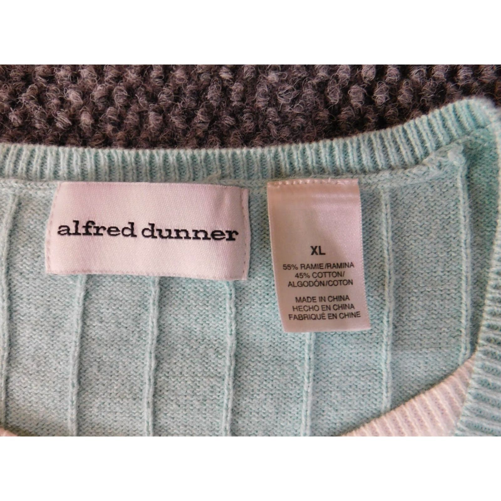 Vintage Alfred Dunner Womens Sweater XL Blue Pullover Cap Sleeve Crew Neck Ramie Rayon Knit Lined Button Classic Casual Size XL / US 12-14 / IT 48-50 - 5 Thumbnail