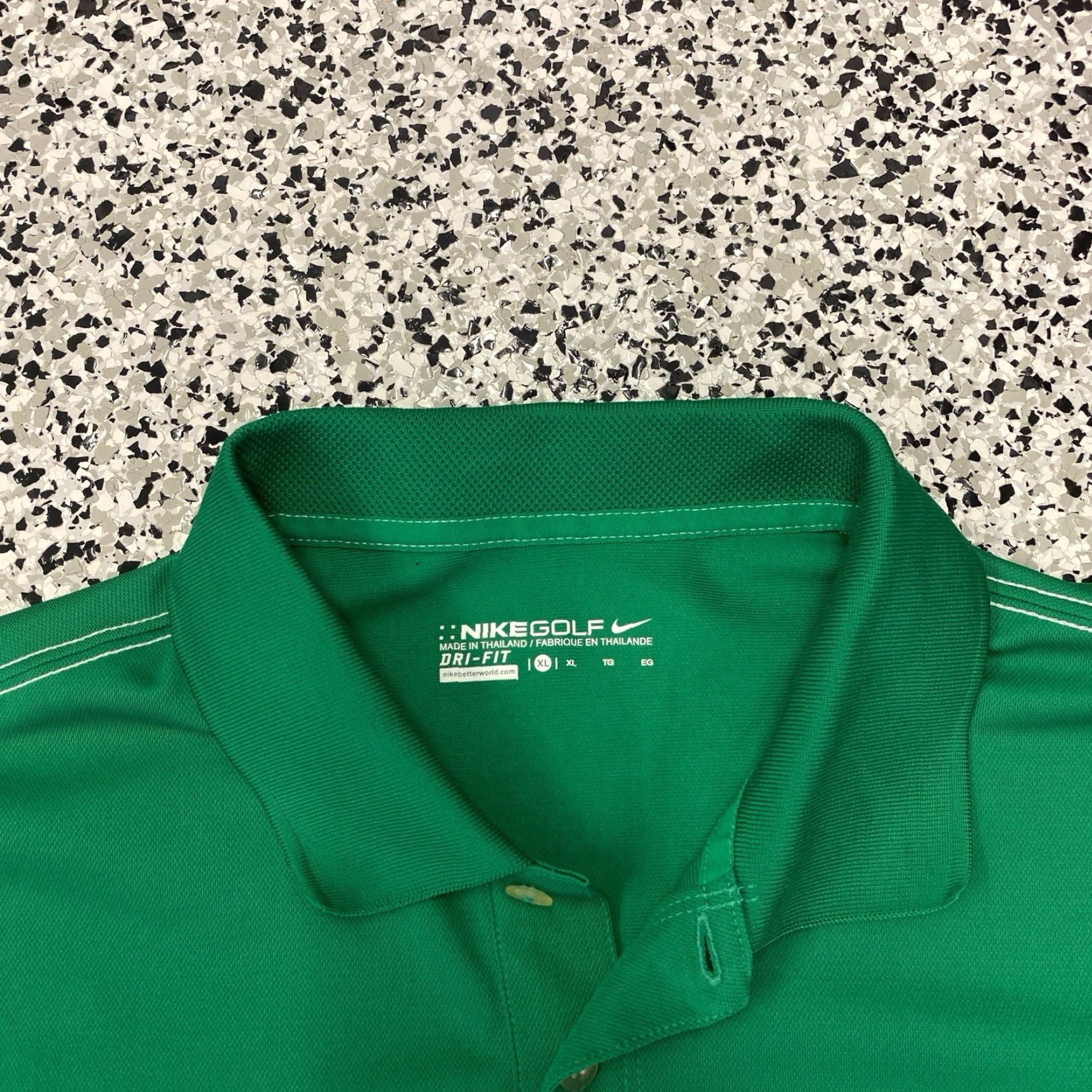 Nike **Nike Golf EZGO Performance Men's XL Green Striped Polo Shirt** User: **Nike Golf EZGO Performance Green Men's XL Striped Polo Shirt** Size US XL / EU 56 / 4 - 2 Thumbnail