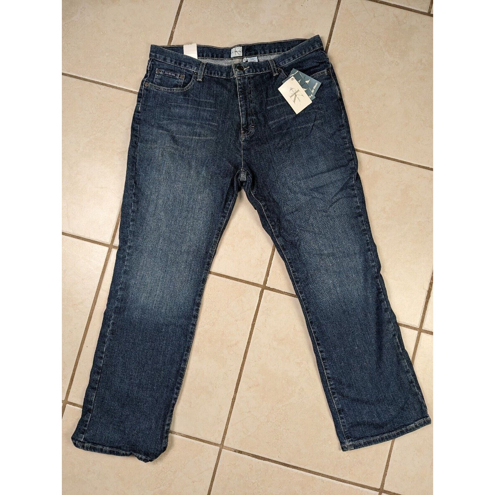 Calvin Klein NWT Calvin Klein Bootcut Jeans Size 16 Vtg Wash Faded Denim Size 38" / US 16 / IT 52 - 1 Thumbnail