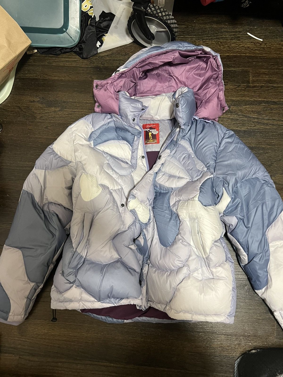 KidSuper Kidsuper kissing puffer Size US XL / EU 56 / 4 - 1 Thumbnail