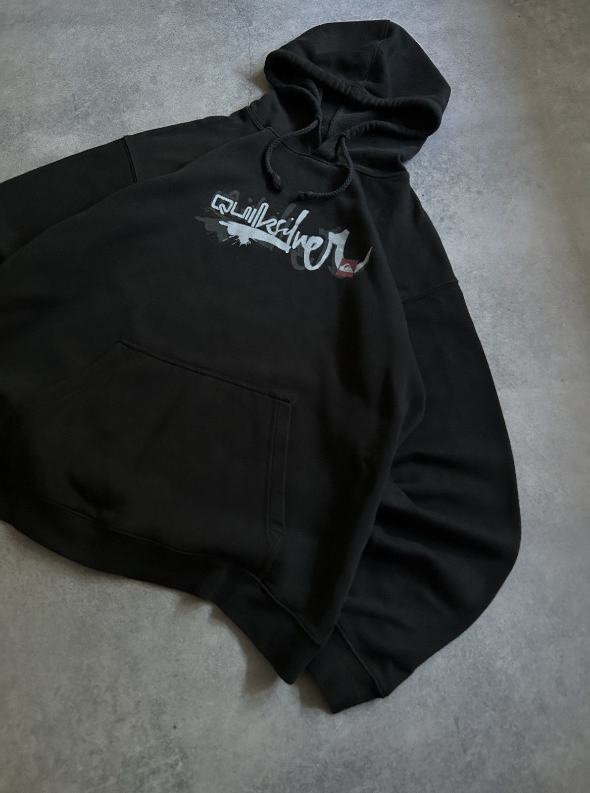 Quicksilver Vintage Quicksilver big logo baggy black hoodie mens Size US L / EU 52-54 / 3 - 2 Thumbnail