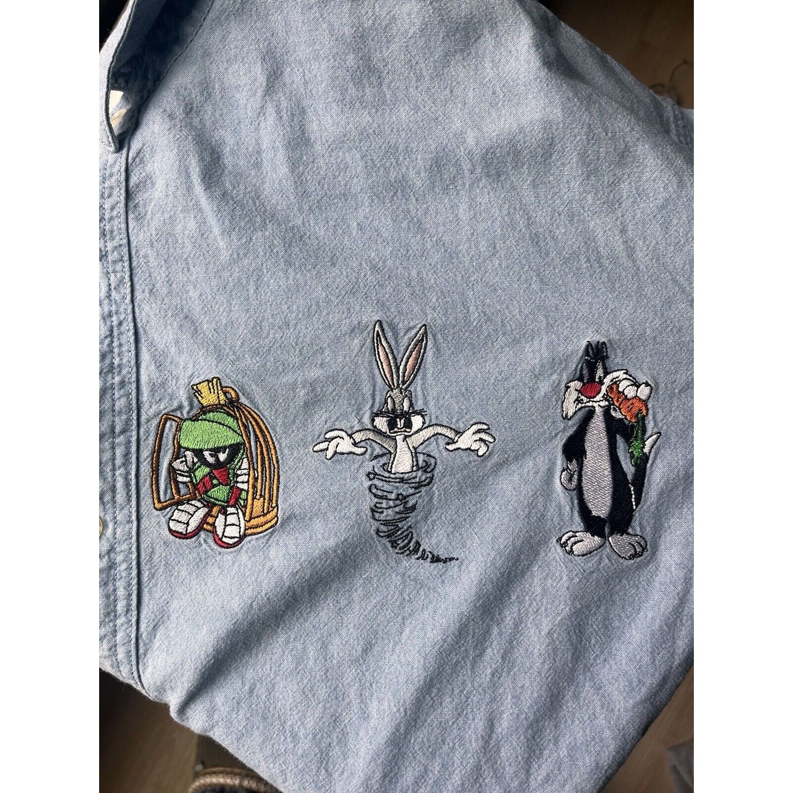 Vintage VINTAGE LOONEY TUNES BUGS BUNNY MARVIN MARTIAN DENIM SHIRT Size US XL / EU 56 / 4 - 4 Thumbnail