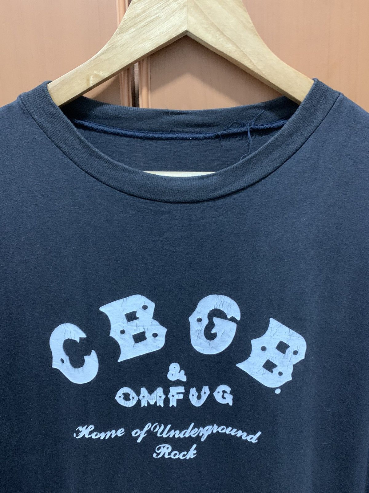 Band Tees Vintage CBGB & OMFUG Tee Underground Rock Shirt Size US M / EU 48-50 / 2 - 6 Thumbnail