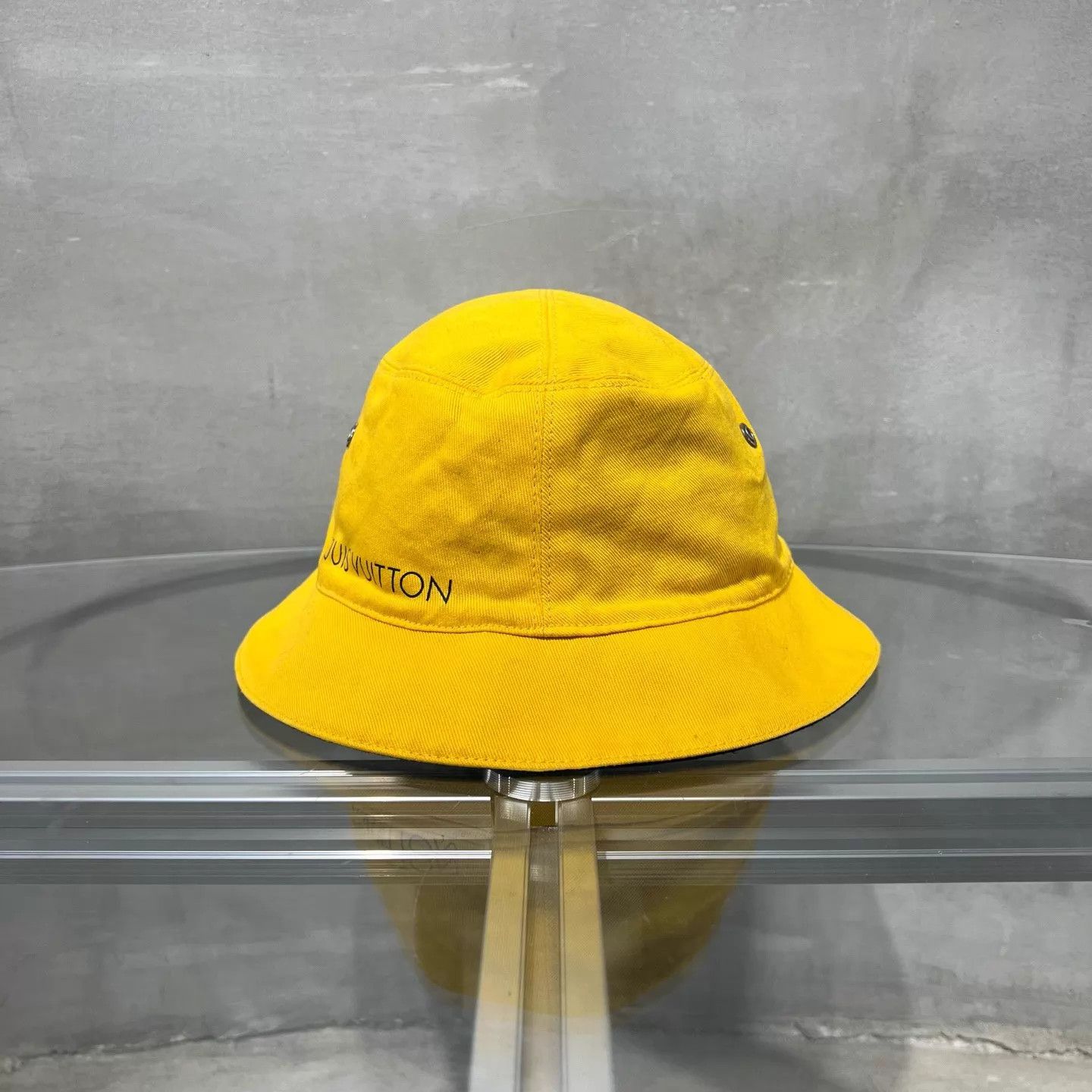 Louis Vuitton LV double-sided fisherman hat FC0246 yellow & black Size ONE SIZE - 3 Thumbnail