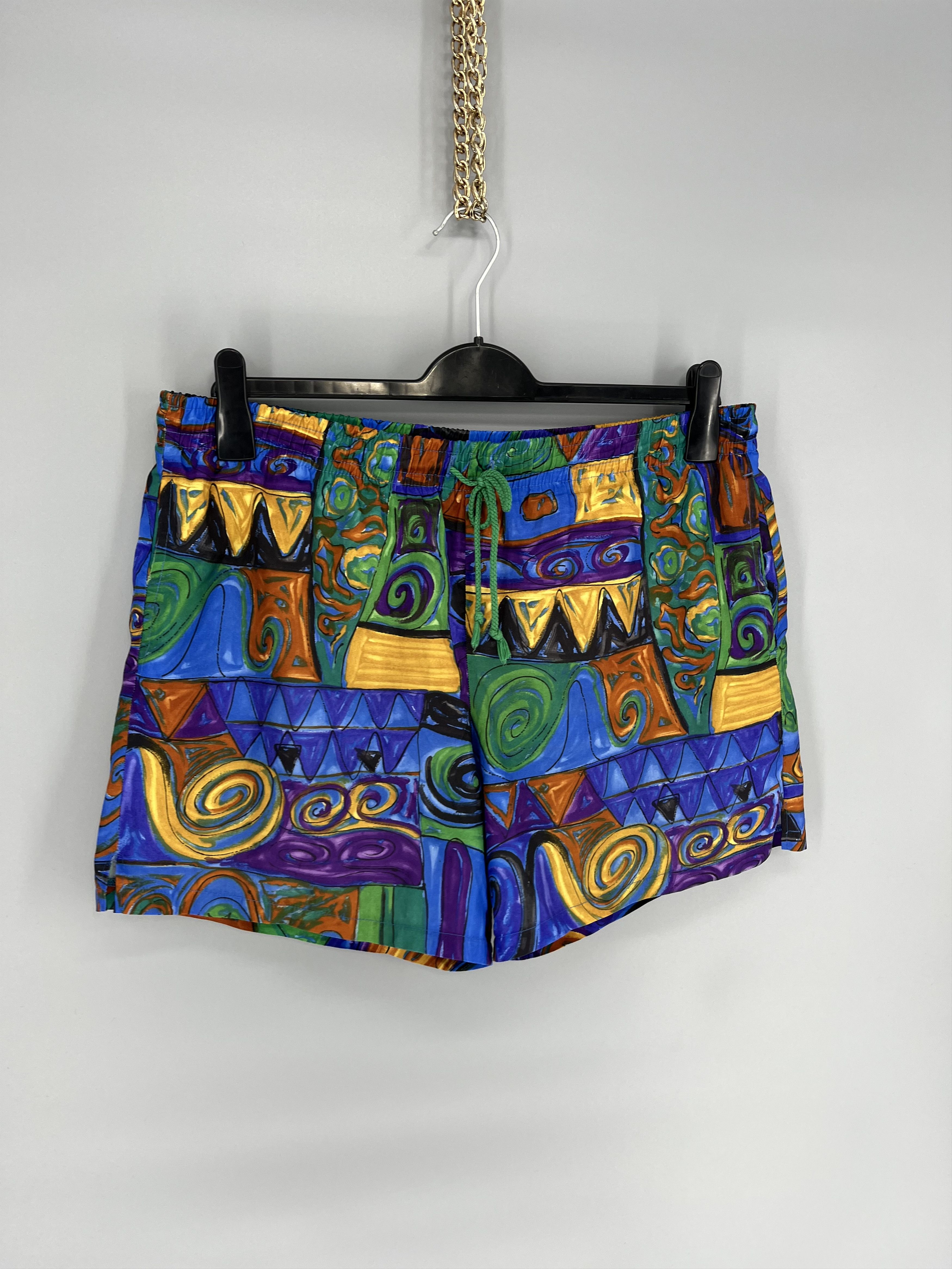 Vintage Vintage Y2K Art Streetwear Hawaiian Shorts Fashion Grailed Size US 33 - 2 Thumbnail