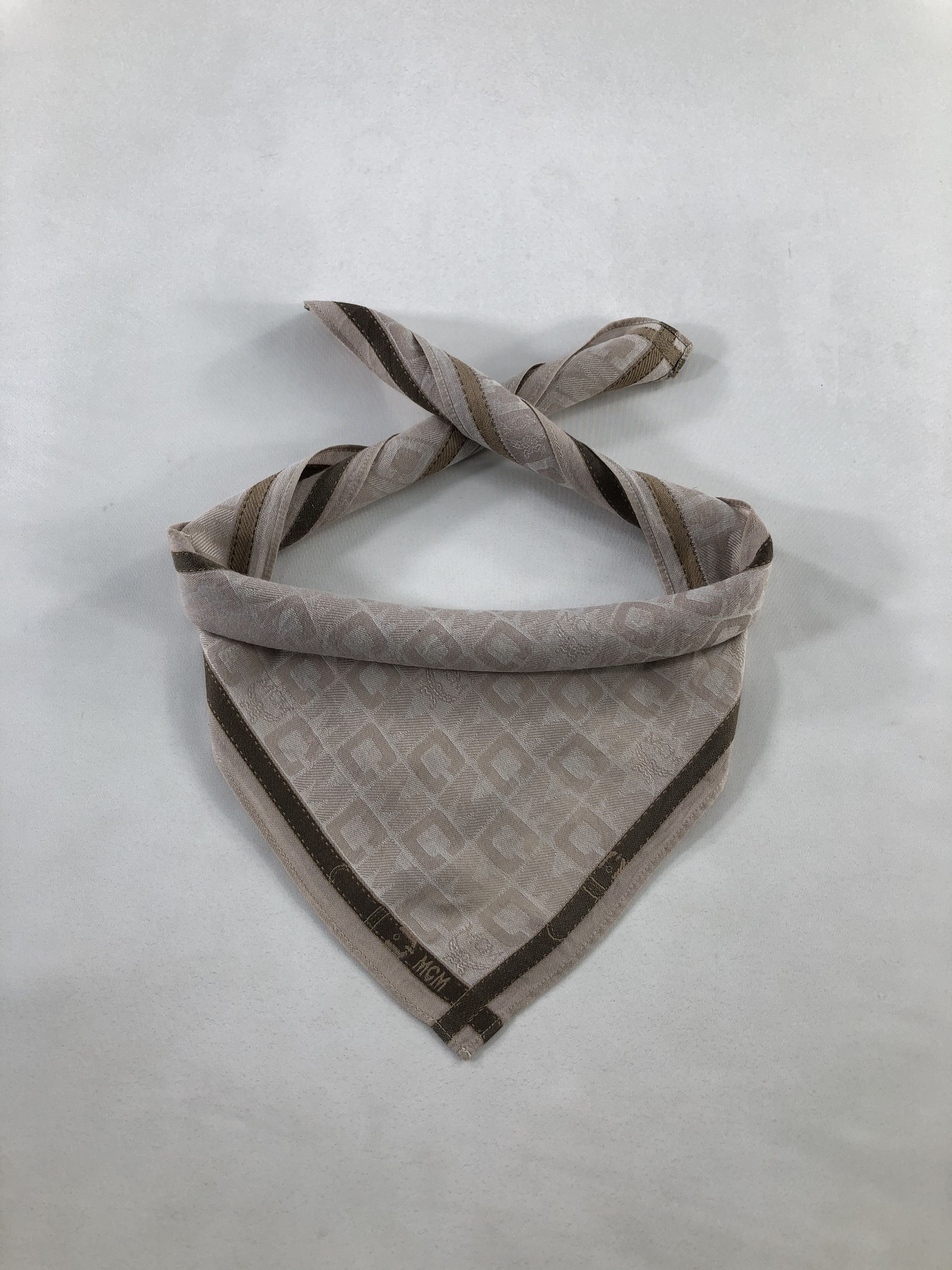 MCM MCM Handkerchief / Bandana / Neckerchief Size ONE SIZE - 1 Thumbnail