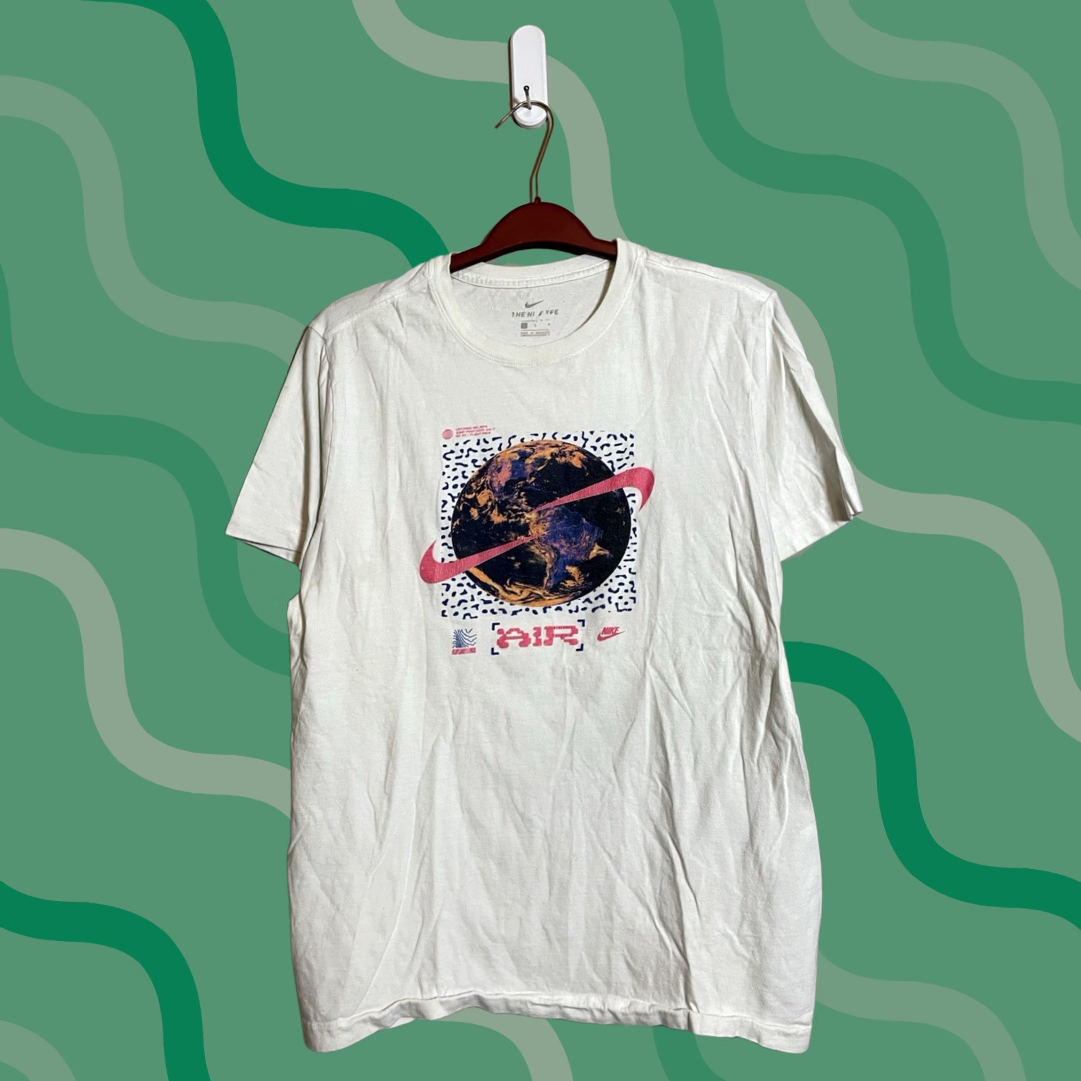 Nike Nike Catching Air Jump Prep Dept World Graphic T-shirt Mens Large White Size US L / EU 52-54 / 3 - 1 Thumbnail