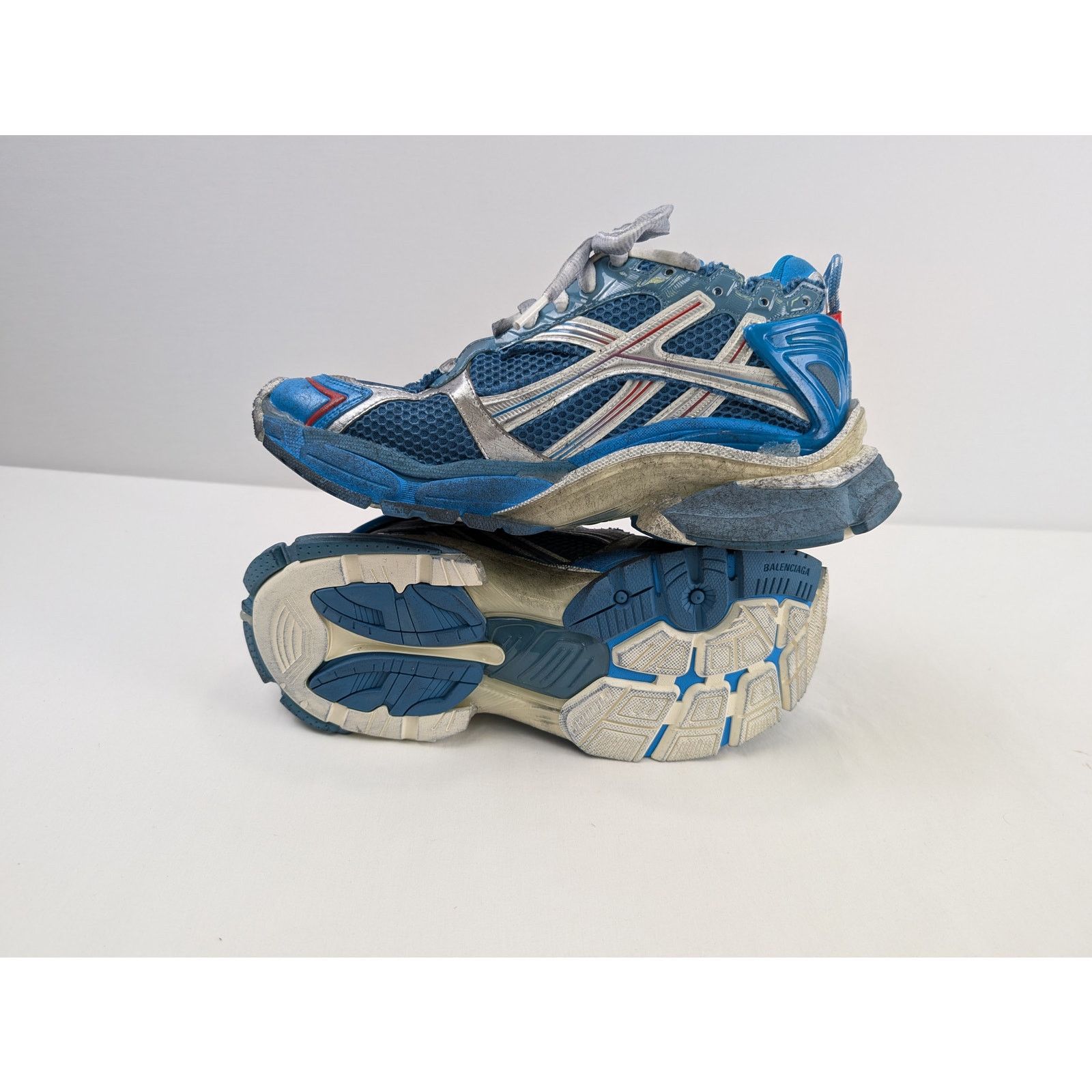 Balenciaga o1rshd1 Runner Sneakers in Blue/Silver/White/Red Size US 9 / EU 42 - 9 Thumbnail