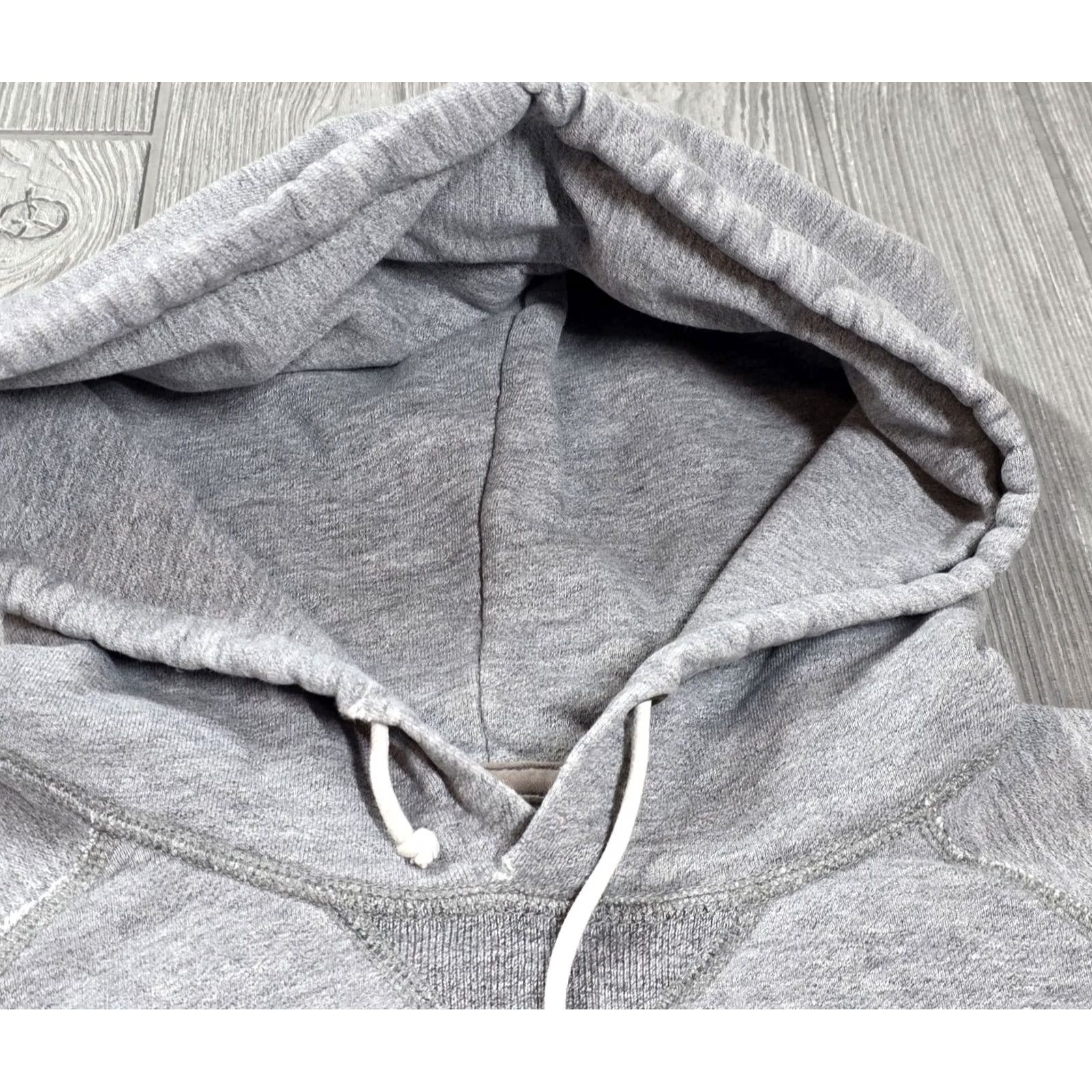 J.Crew J. Crew Sportswear Hoodie Mens LT Tall Pullover Fleece Hooded Sweatshirt Gray Heather Gray Logo Embroidered Pockets Drawstring Vintage Fleece Size US L / EU 52-54 / 3 - 6 Thumbnail