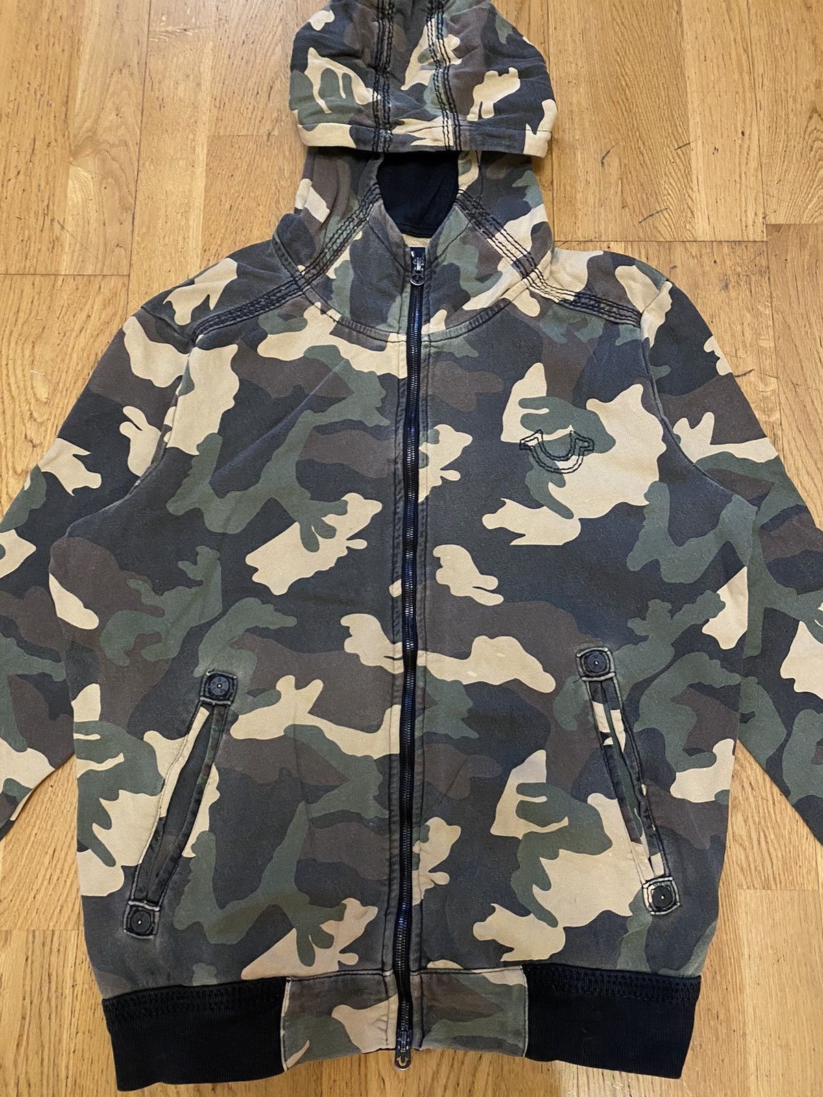 Other True Religion camo hoodie - Size M Size US M / EU 48-50 / 2 - 6 Thumbnail