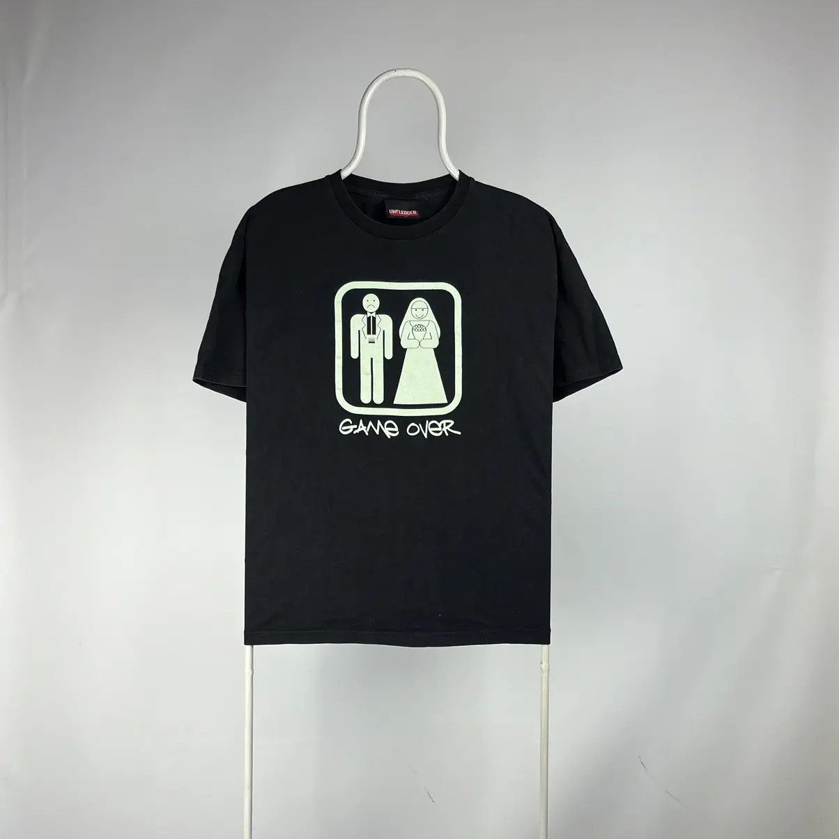 Band Tees Game over Tshirt Humor vintage size Large Size US L / EU 52-54 / 3 - 1 Thumbnail