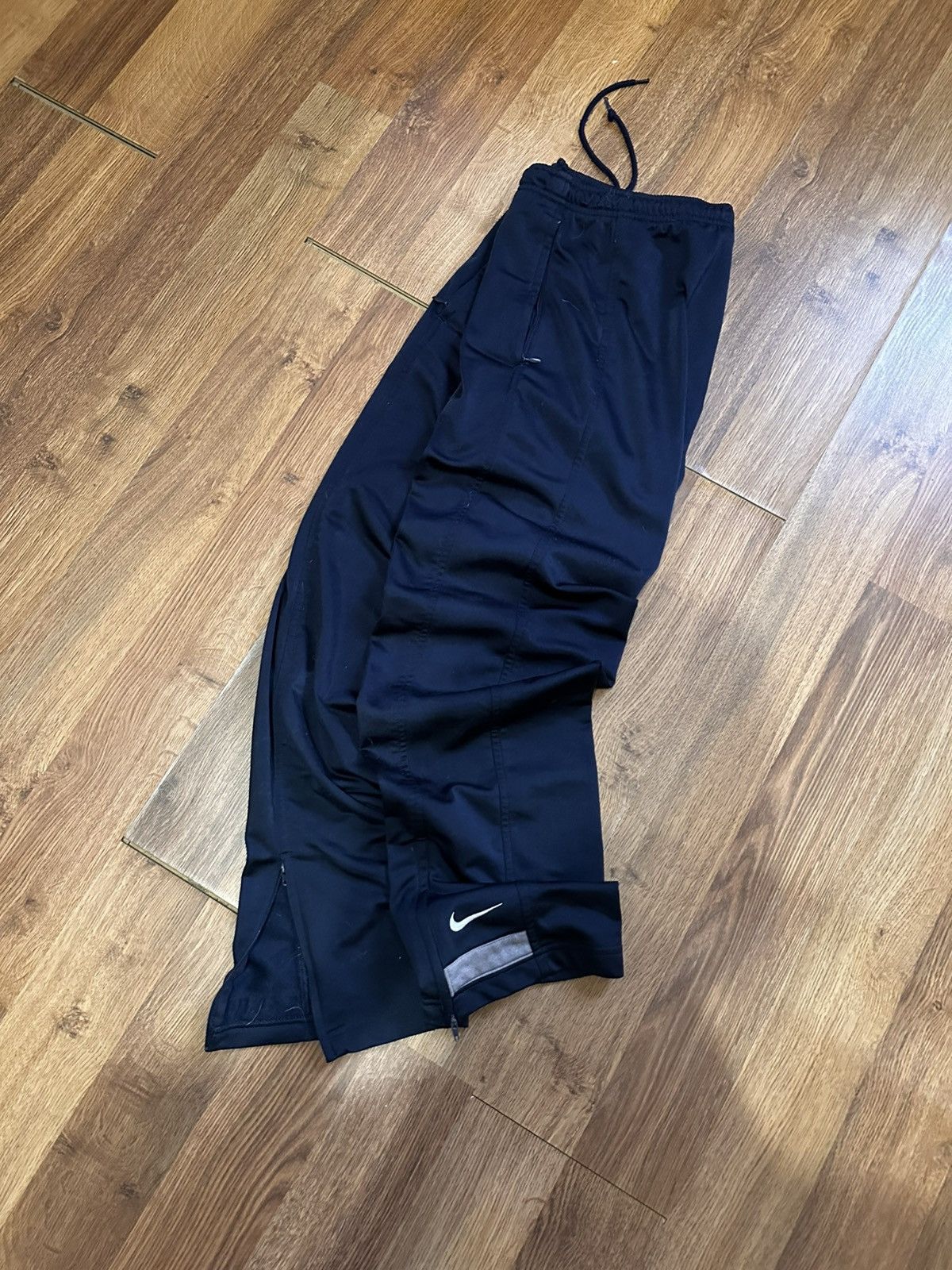 Nike Vintage Nike "Red Tag" Swoosh Track Pants - Navy XL Size US 31 - 2 Thumbnail
