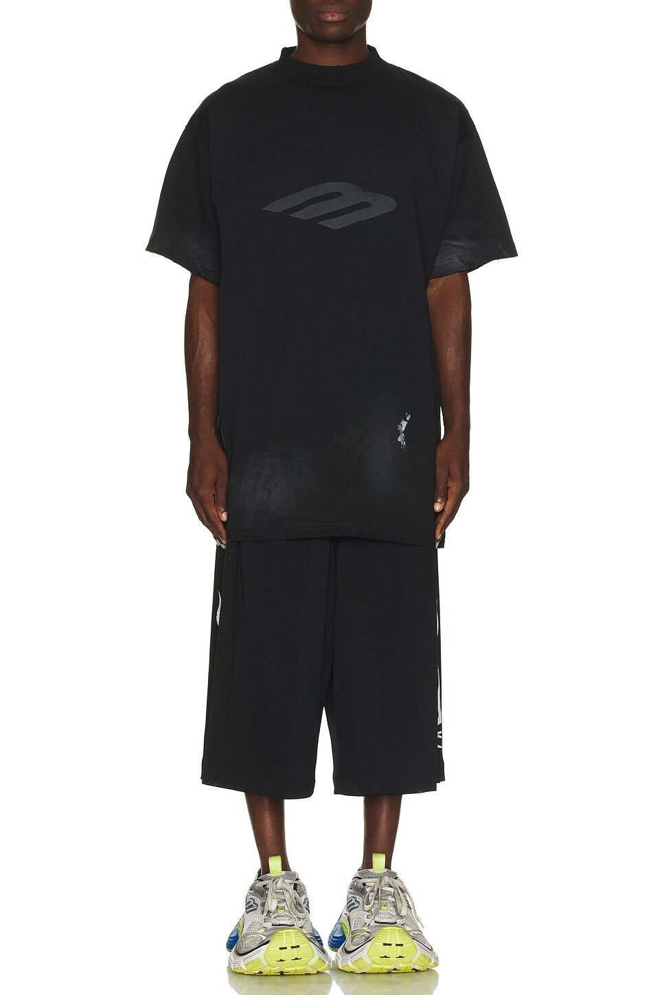 Balenciaga o1in1g0226 3B Stencil T-Shirt Oversized in Black Size US L / EU 52-54 / 3 - 4 Thumbnail