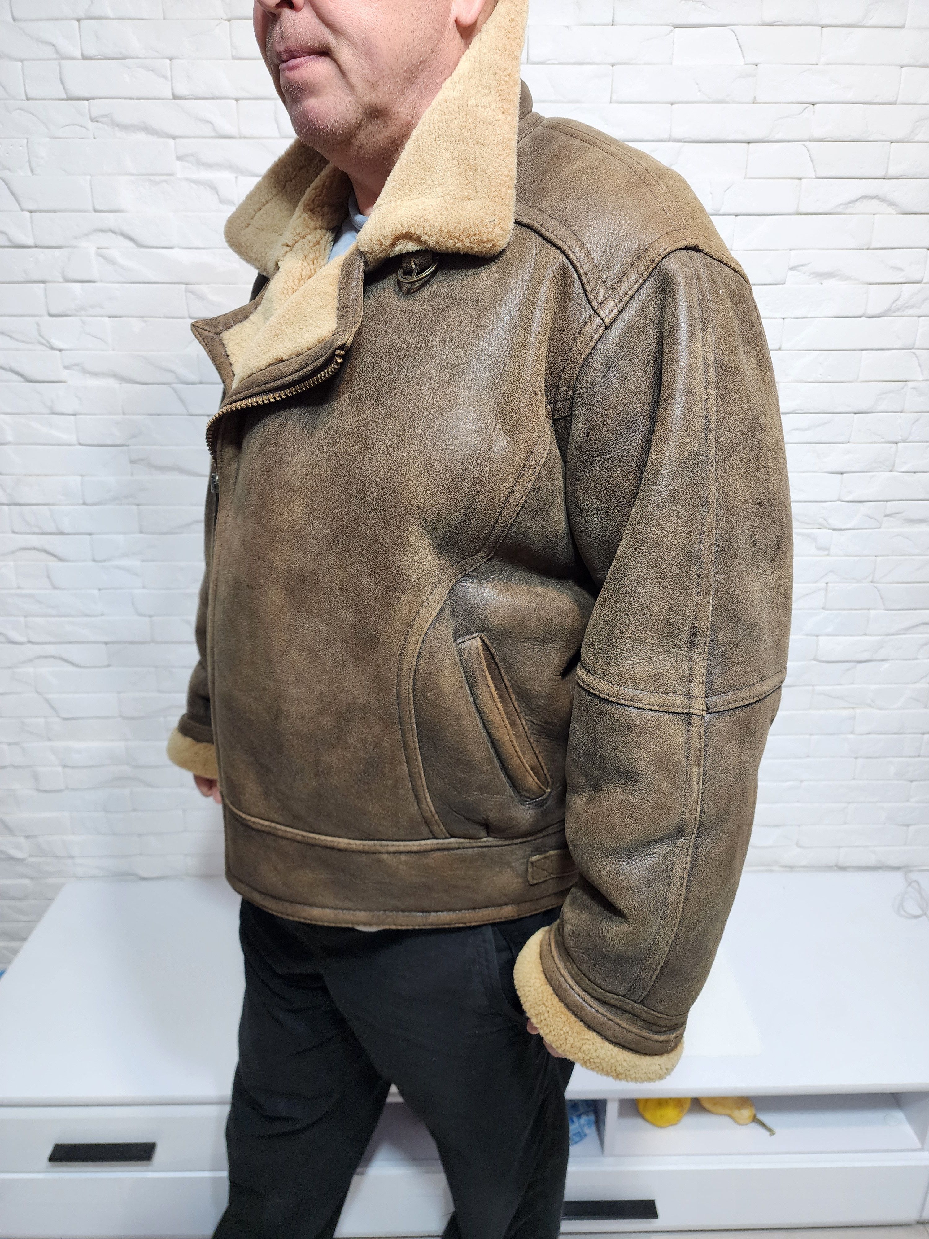 Genuine Leather Men's Brown Sheepskin Coat: Genuine Fur Jacket Size US L / EU 52-54 / 3 - 3 Thumbnail