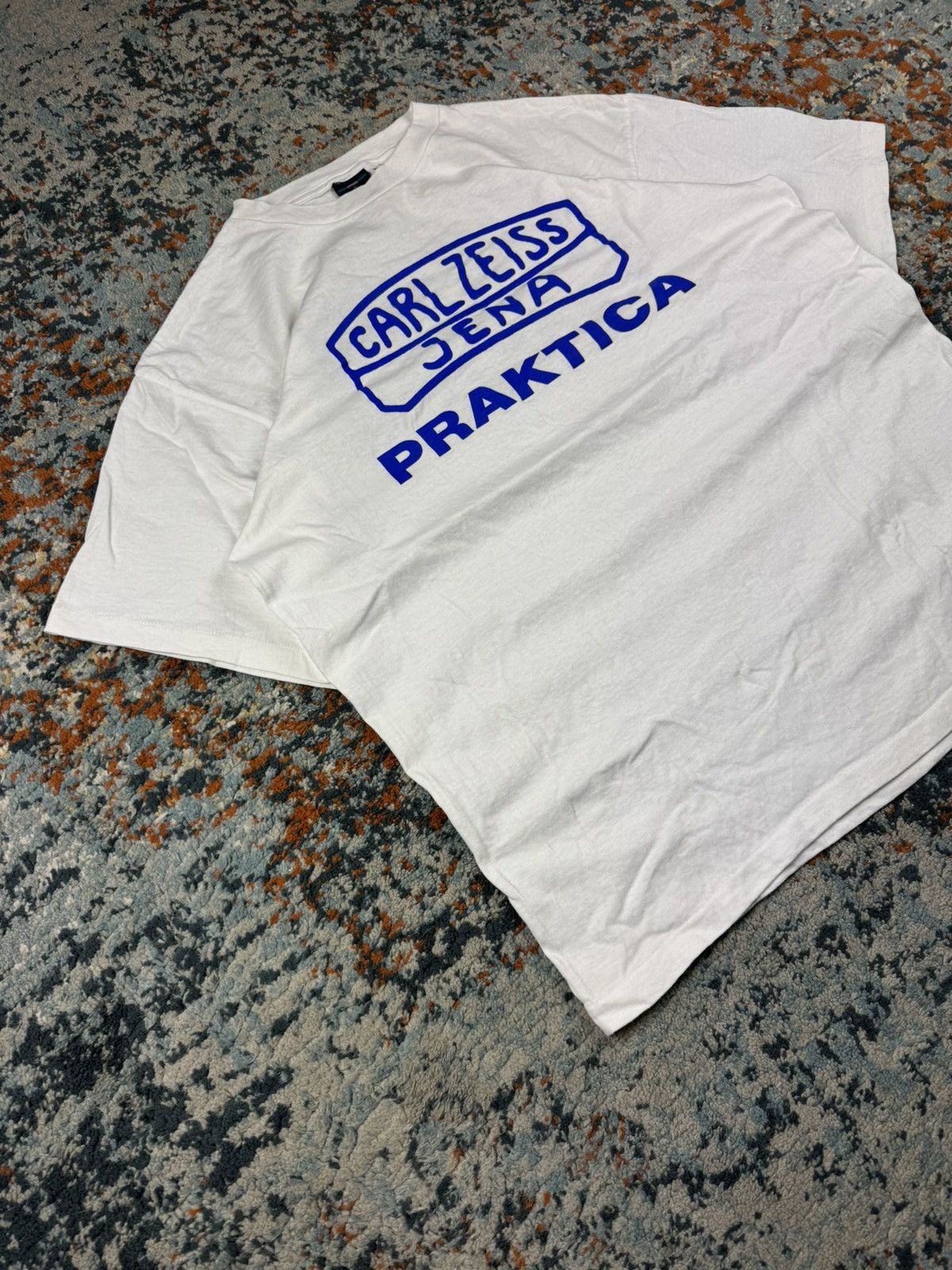 Vintage Vintage 80s Karl Zeiss Praktica photo camera promo tee Size US XL / EU 56 / 4 - 3 Thumbnail