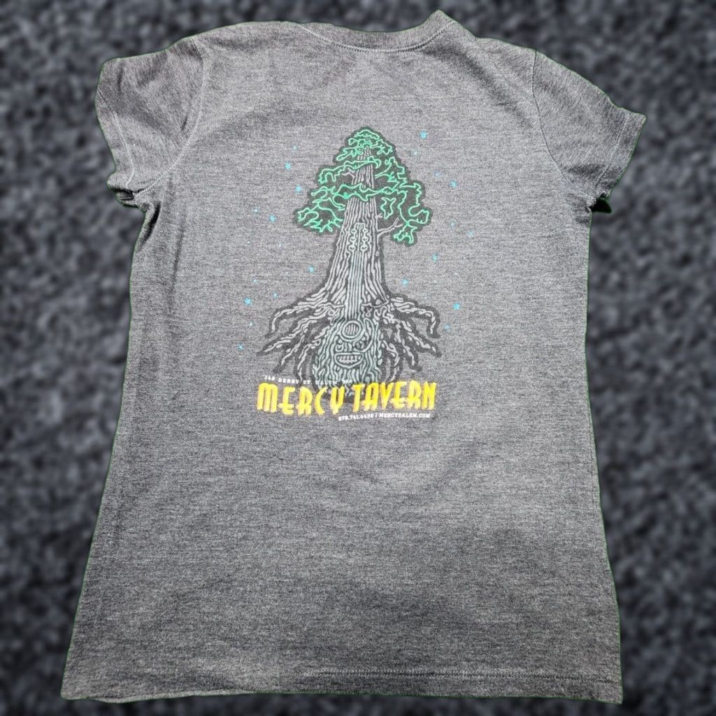 Vintage VINTAGE N/A Mercy Tavern Salem MA T Shirt Womens M V-Neck Double Sided Gray Crew Neck Short Sleeve Juniors Teen Bermuda? Size M / US 6-8 / IT 42-44 - 1 Thumbnail
