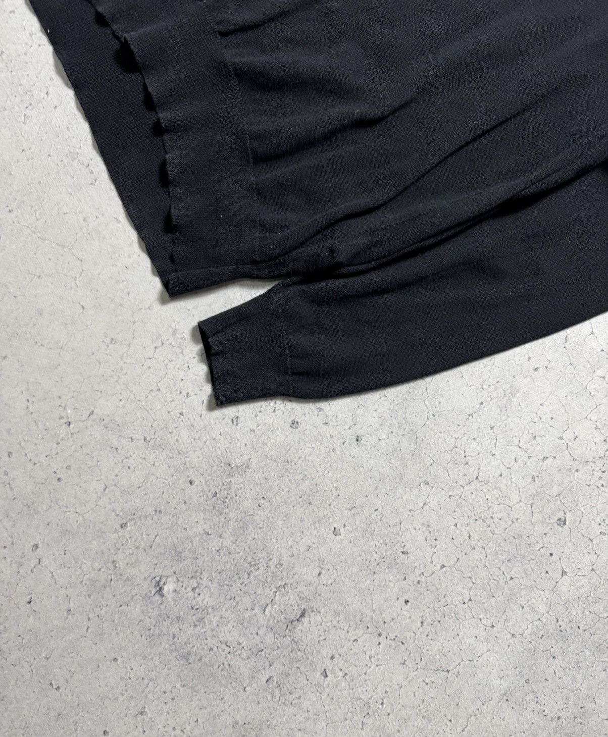 Polo Ralph Lauren Polo Ralph Lauren V-Neck Sweater Black Vintage Size M Size US M / EU 48-50 / 2 - 3 Thumbnail