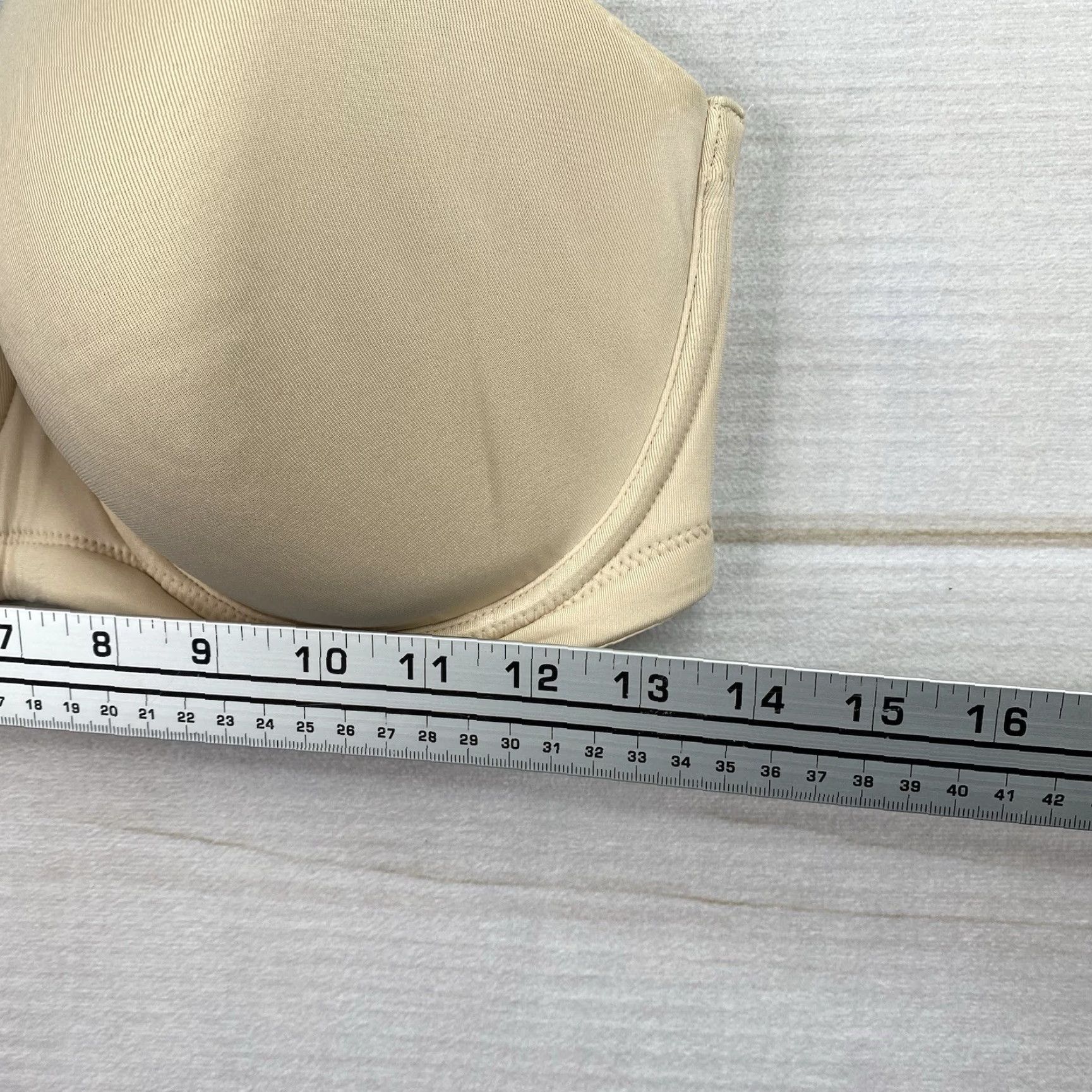 Vintage Wacoal Red Carpet Strapless Underwire Bra 36DDD Beige Full Coverage T-Shirt Bra 854119 Womens Size ONE SIZE - 3 Thumbnail