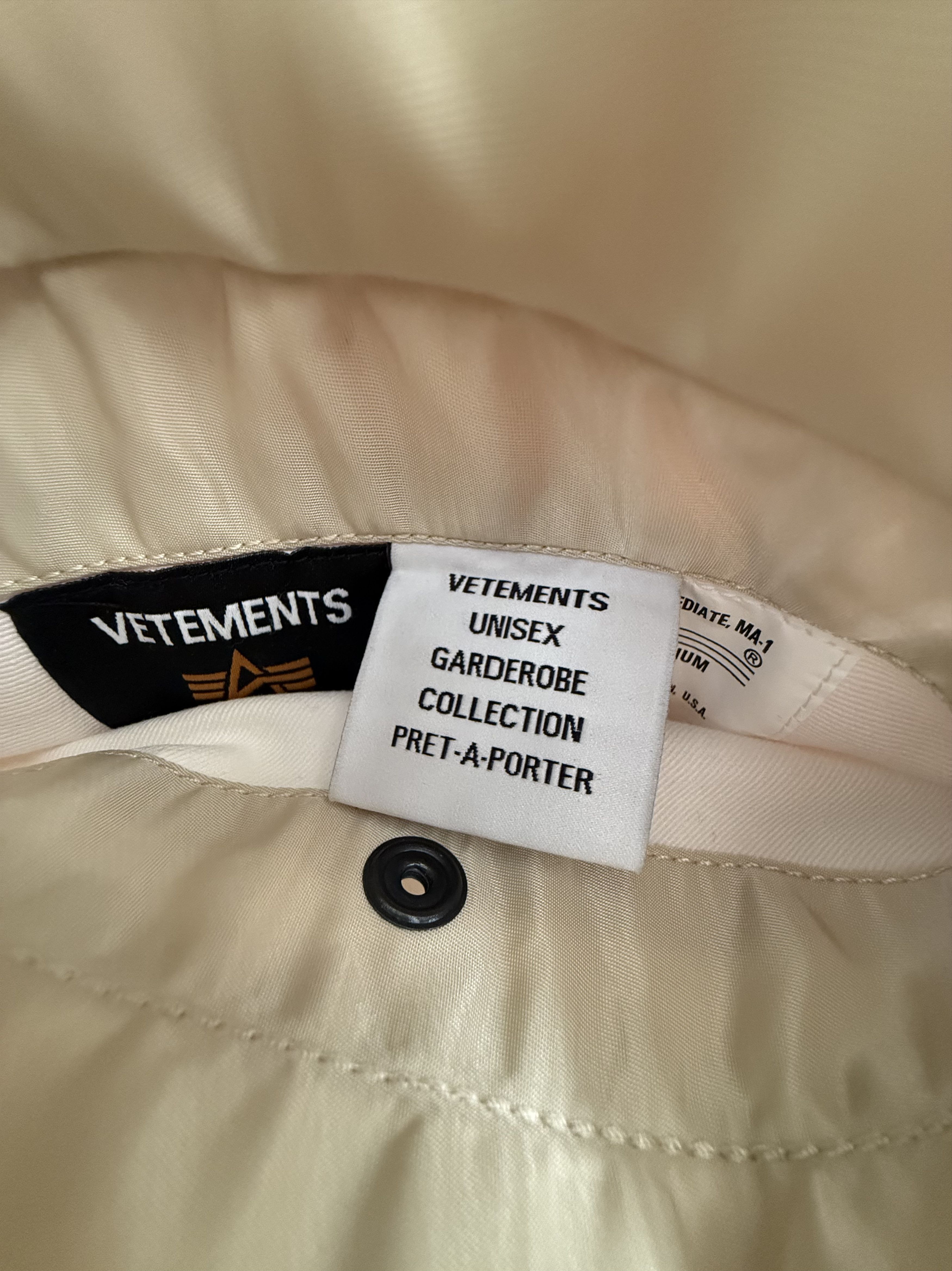 Vetements Vetements Reversible Alpha Industries Bomber Size US M / EU 48-50 / 2 - 14 Thumbnail