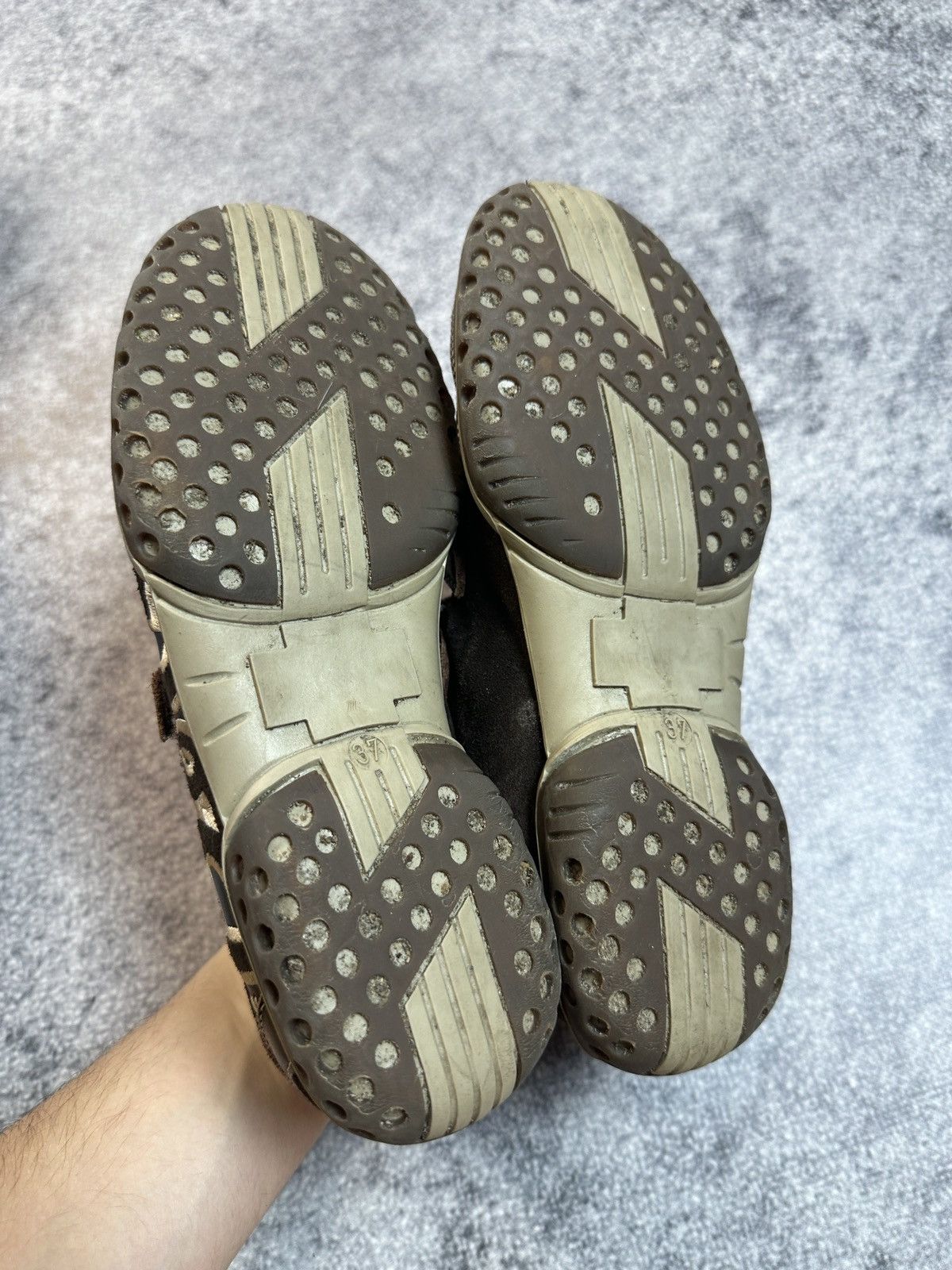 Dolce & Gabbana Vintage Dolce&Gabbana D&G Logo Sneakers Avant Garde Style Size US 7 / IT 37 - 4 Thumbnail