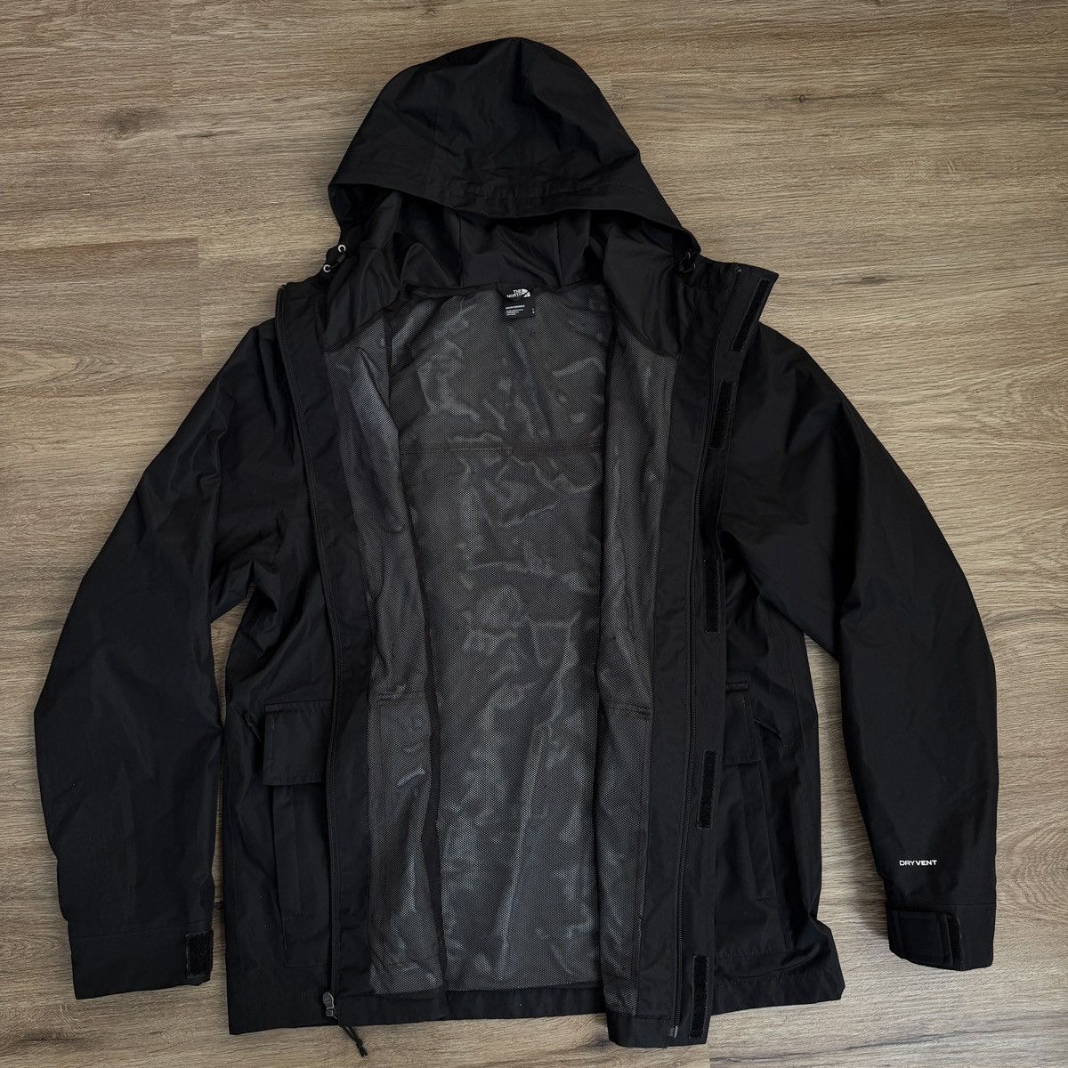 The North Face The North Face DryVent Flight Series Windbreaker Jacket L Size US L / EU 52-54 / 3 - 8 Thumbnail