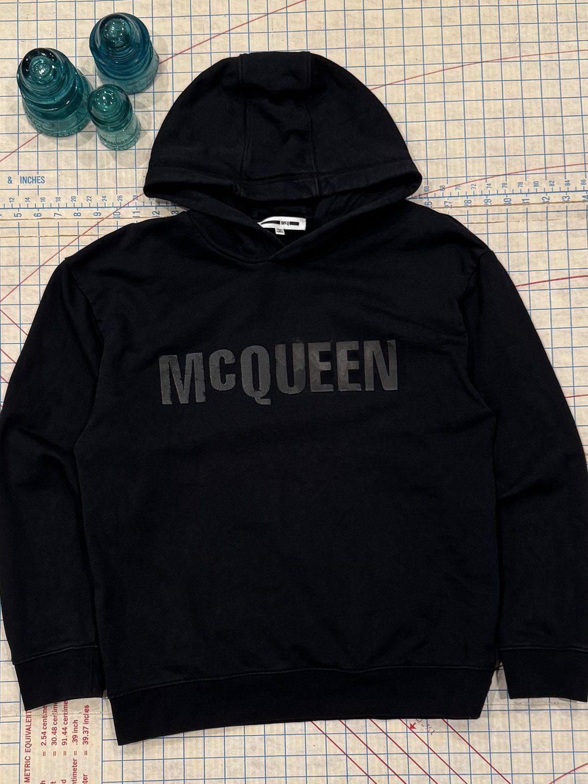 MCQ MCQ Alexander McQueen Spell Out Hoodie Faded text Size Large Size US L / EU 52-54 / 3 - 2 Thumbnail