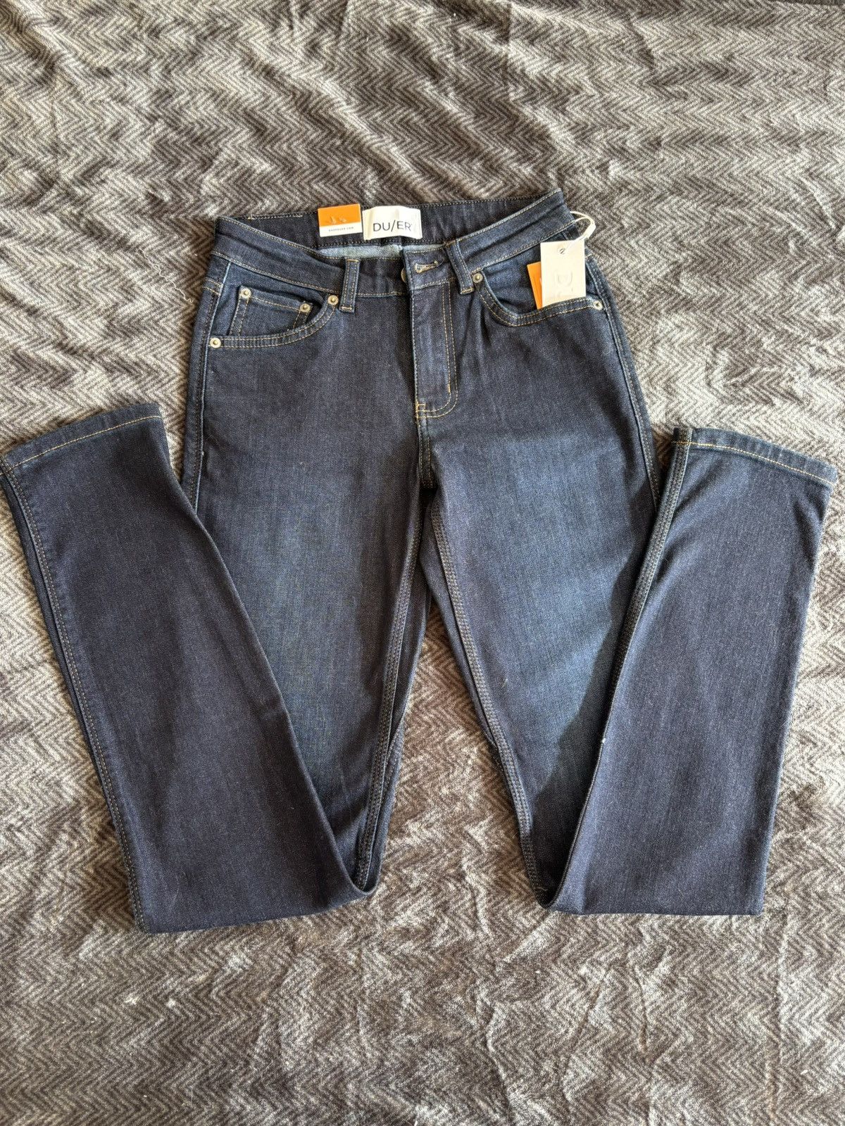 DUER DUER Slim Straight Performance Denim — W24 L32 Size 24" / US 00 / IT 34 - 1 Thumbnail