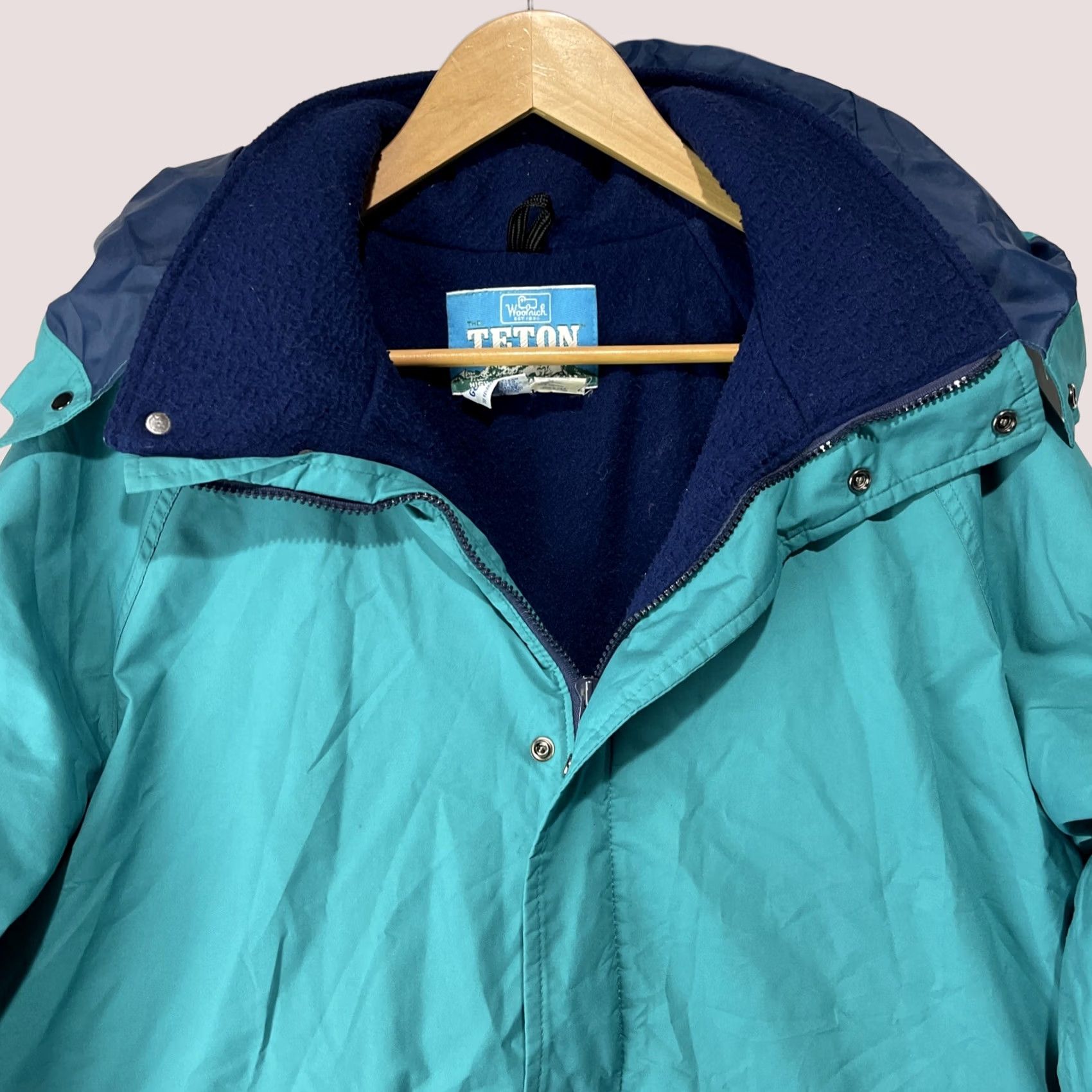 Vintage VINTAGE Woolrich Jacket Mens Large Blue Windbreaker Teton Gore Tex Hooded Zip Size US L / EU 52-54 / 3 - 1 Thumbnail