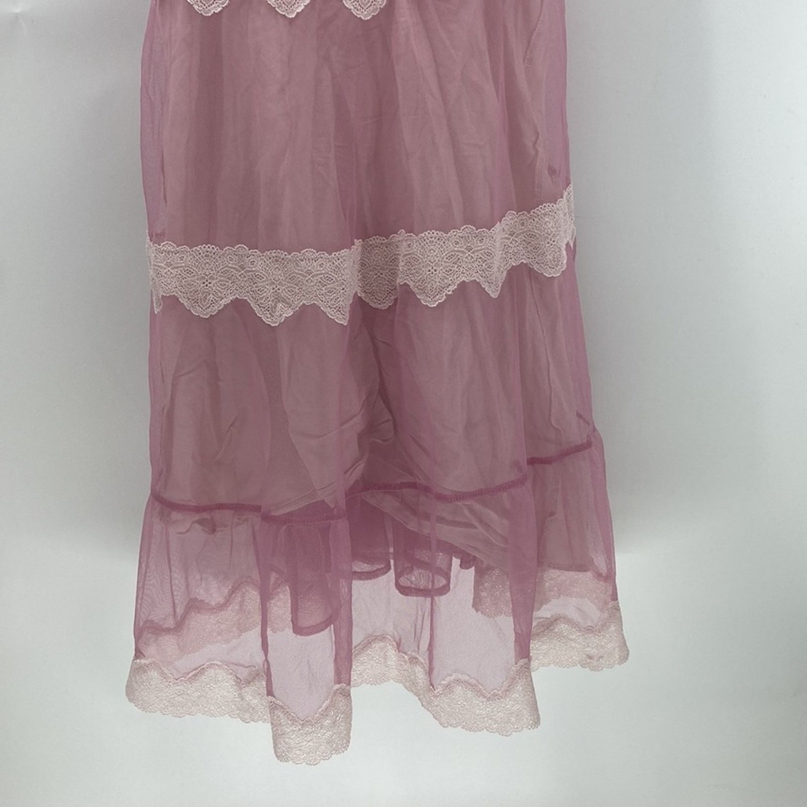 Victoria's Secret Victoria’s Secret laced pink adjustable straps lined nighty Size ONE SIZE - 4 Thumbnail