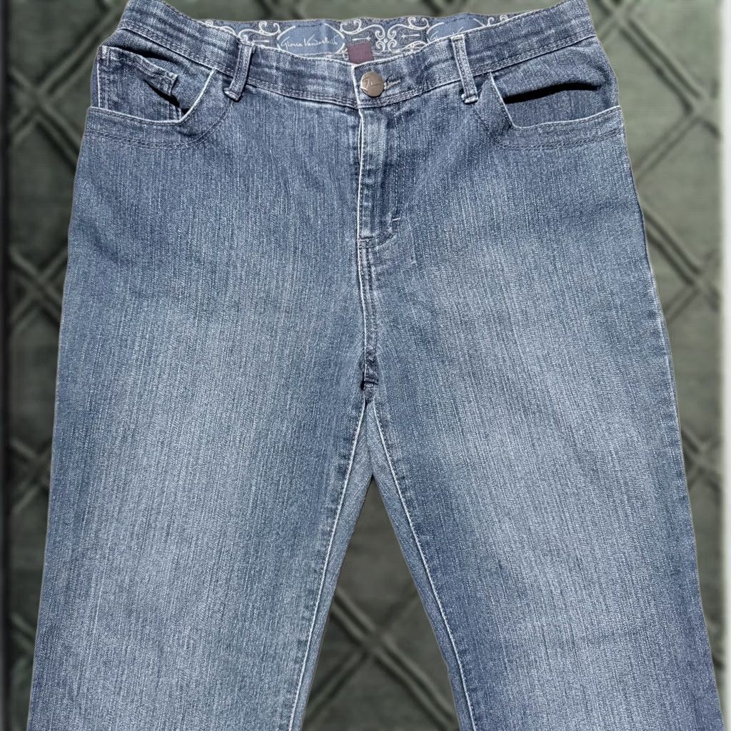 Gloria Vanderbilt Gloria Vanderbilt Jeans Women's Bootcut Blue 8P Denim Zip-Fly 5-Pocket Solid Mid Rise Vintage 90s Mens Womens Girls 8P Size 30" / US 8 / IT 44 - 1 Thumbnail