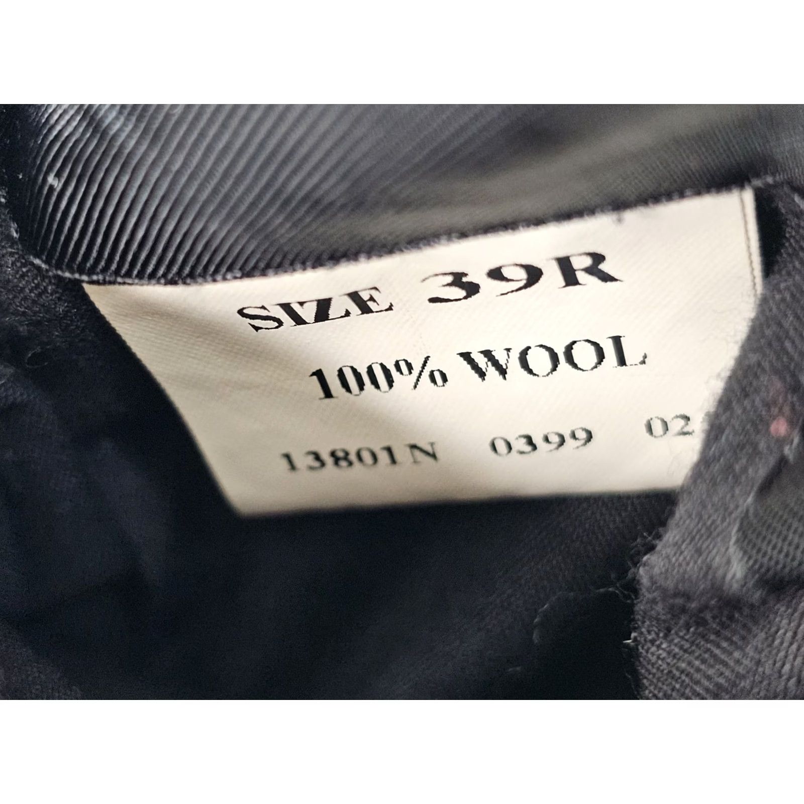 Jos. A. Bank Jos. A. Bank Blazer Shirt? 100% Wool Black Three-Button Notch Lapel Regular Fit Men 39R Jacket Size 40R - 5 Thumbnail