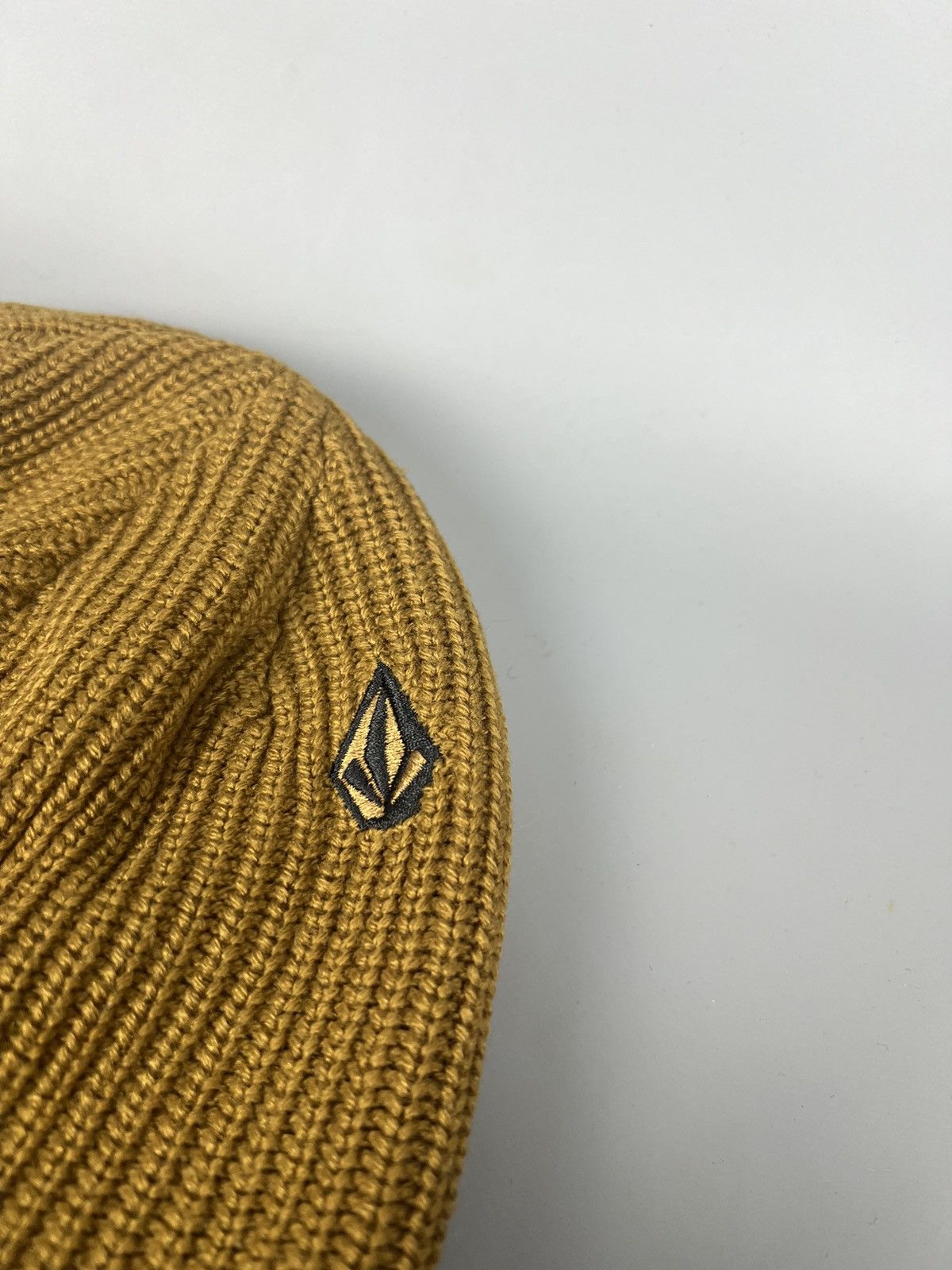 Vintage Volcom Vintage Snowboard skateboard beanie Winter SWAG hat Size ONE SIZE - 4 Thumbnail