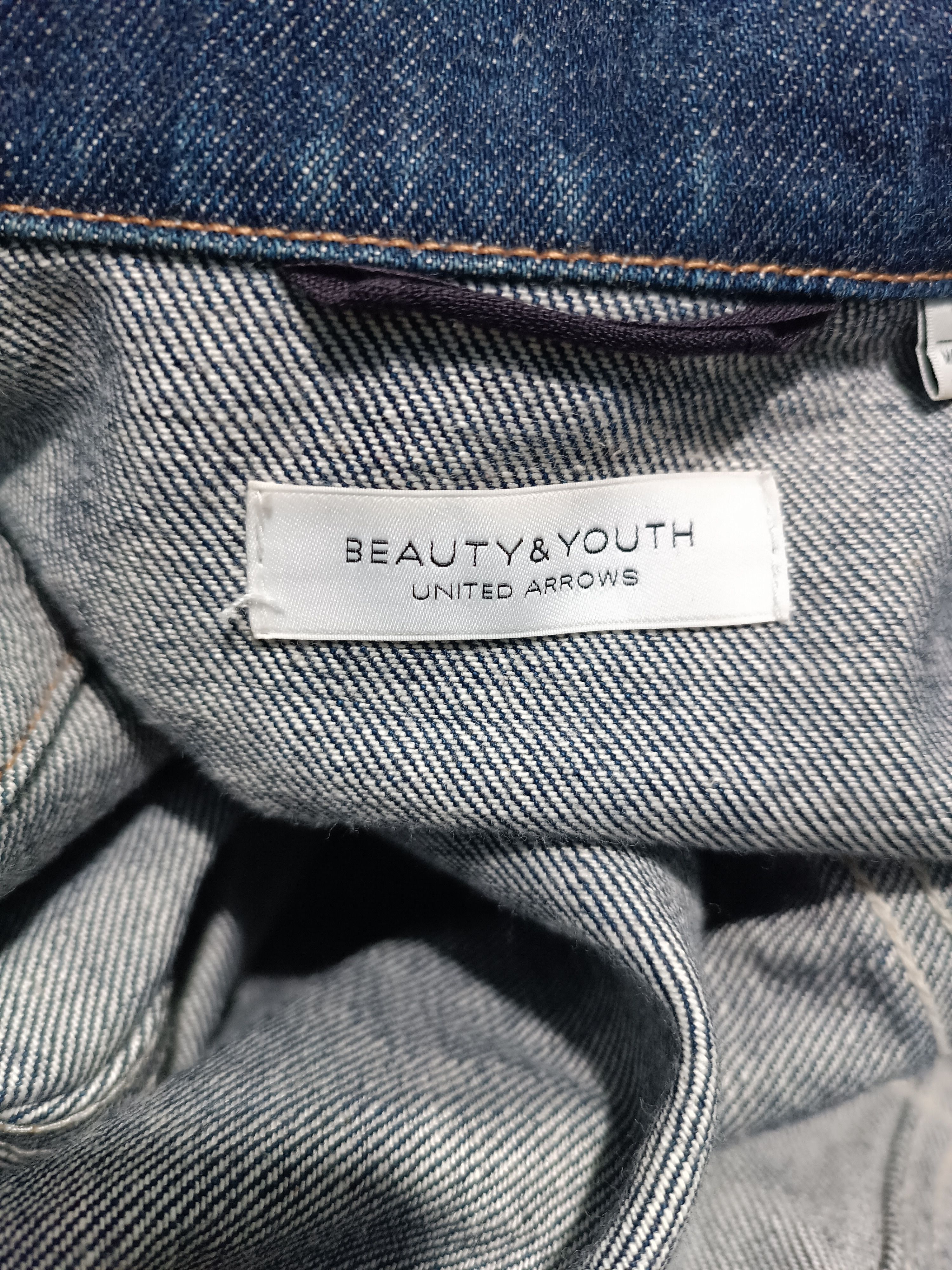 Japanese Brand Beauty and Youth Selvedge Raw Denim Indigo Trucker Jacket Size US M / EU 48-50 / 2 - 11 Thumbnail
