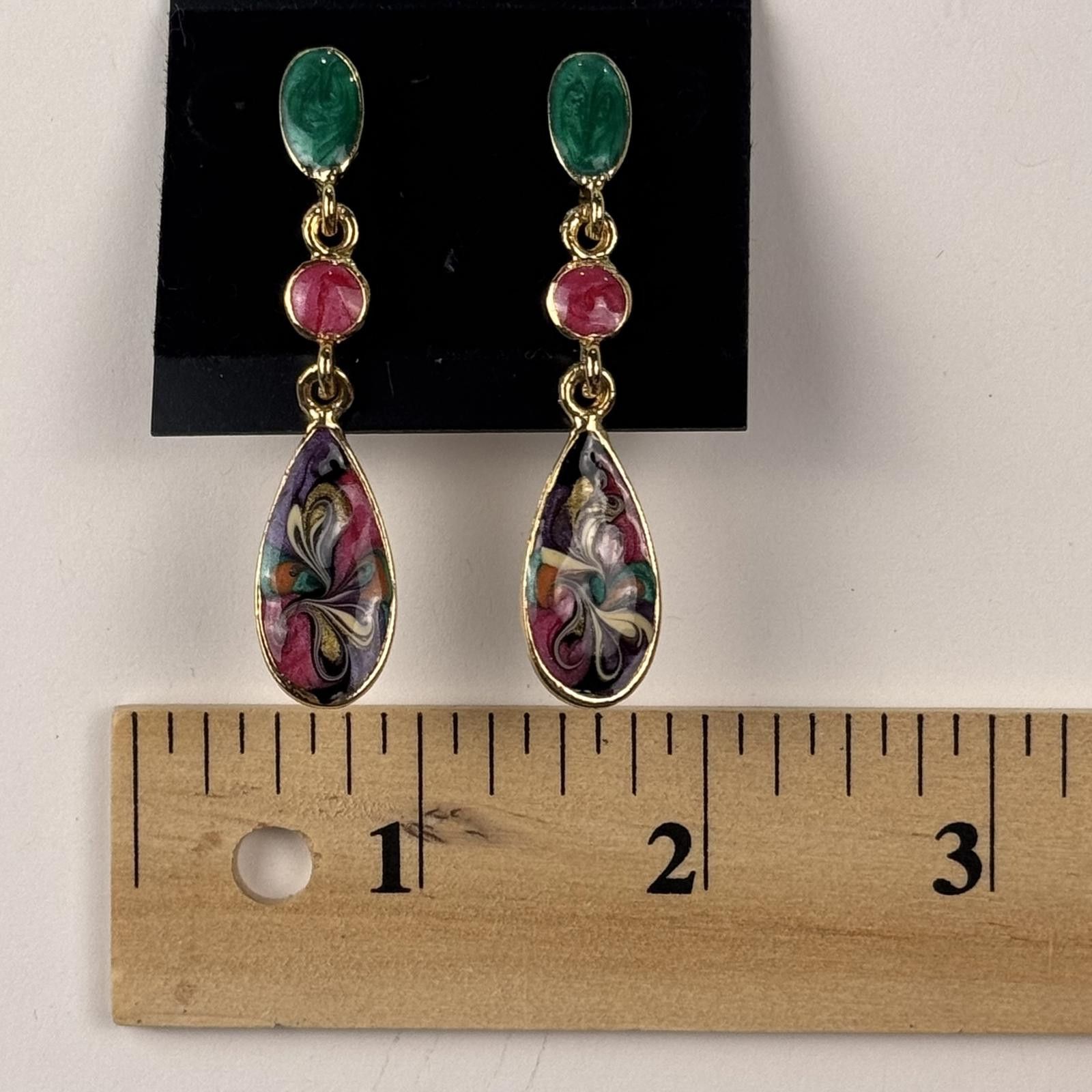 Other Vintage Gold-Tone Enamel Chandelier Drop Pierced Earrings Size ONE SIZE - 5 Thumbnail