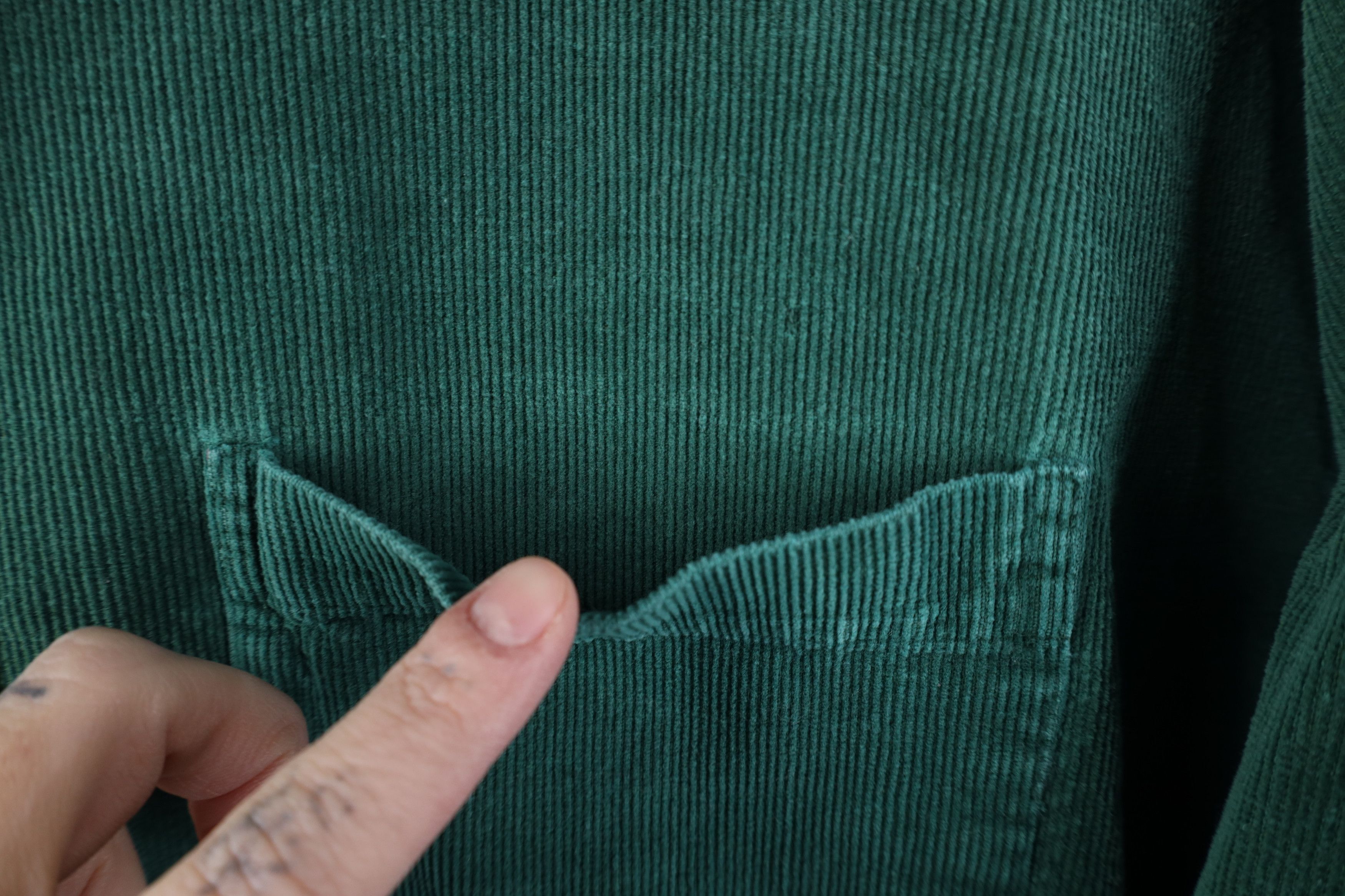 Vintage Vintage 90s Streetwear Corduroy Collared Button Down Shirt Size US L / EU 52-54 / 3 - 4 Thumbnail
