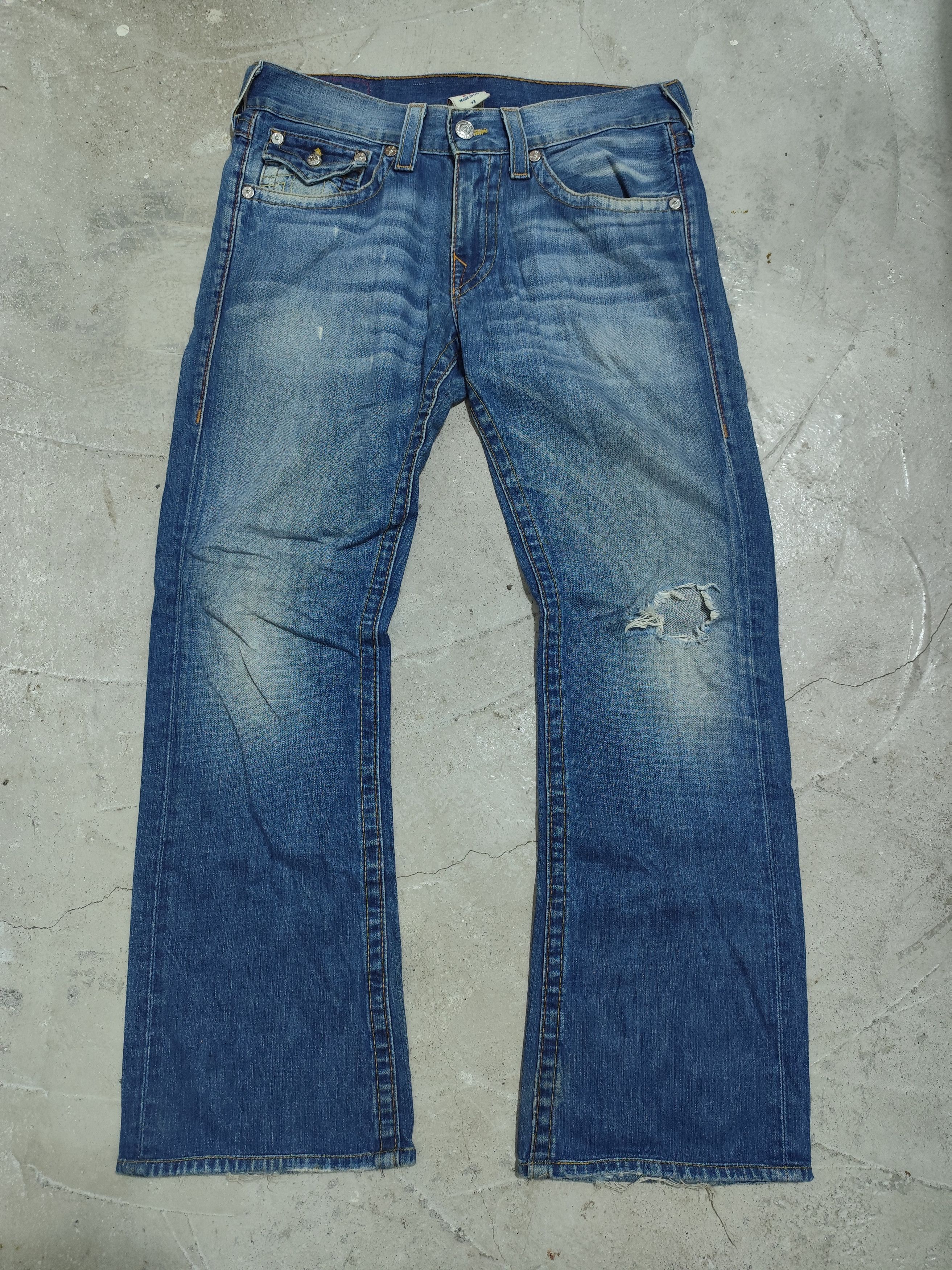 True Religion True Religion Distress Flared Pants Size US 34 / EU 50 - 1 Thumbnail