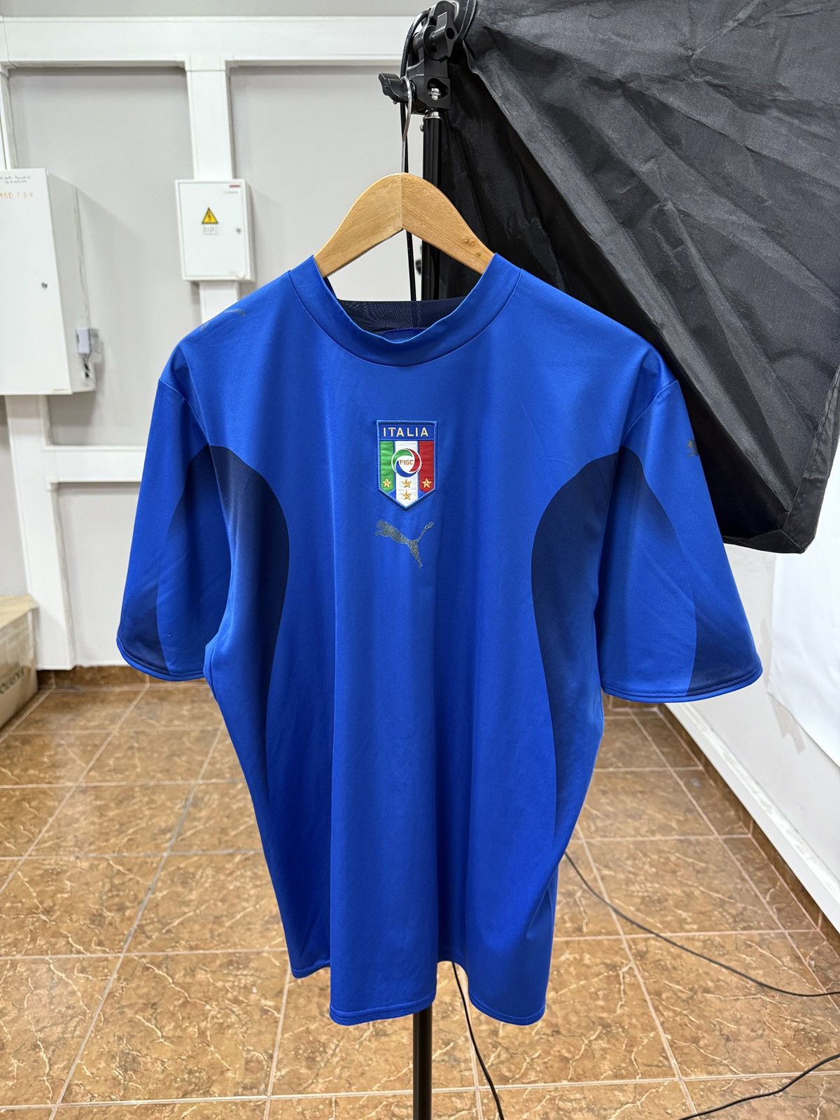 Puma 🇮🇹 Vintage 2006 Puma Italy Soccer Jersey T-Shirt Retro Rare Size US M / EU 48-50 / 2 - 1 Thumbnail