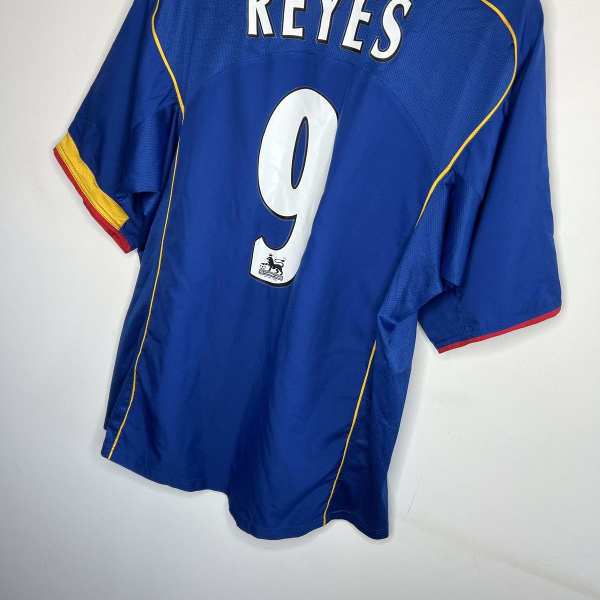 Nike × Vintage Arsenal London 2005-2006 Reyes 9 Nike Football Jersey Size US XL / EU 56 / 4 - 9 Thumbnail