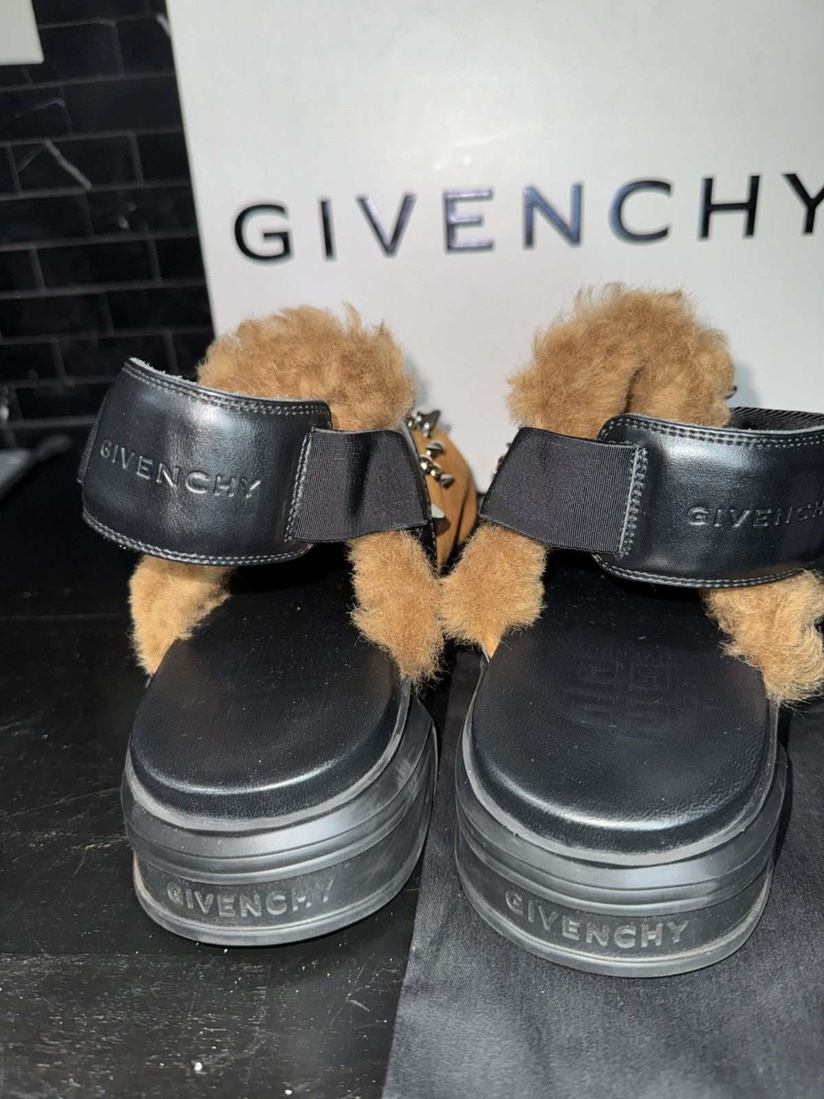 Givenchy Givenchy Marshmallow Studded clogs Size US 8 / EU 41 - 4 Thumbnail