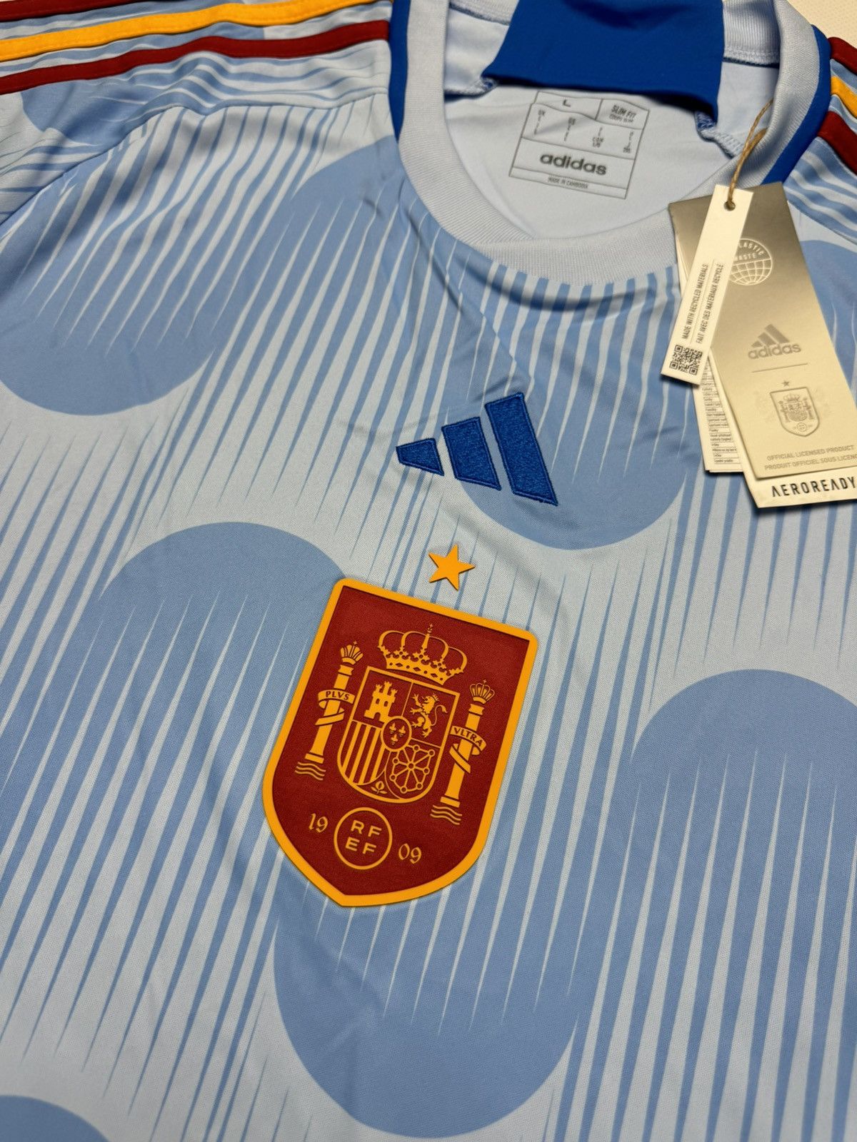 Other Rare new with tags soccer jersey adidas Spain 2022 y2k Size US L / EU 52-54 / 3 - 3 Thumbnail