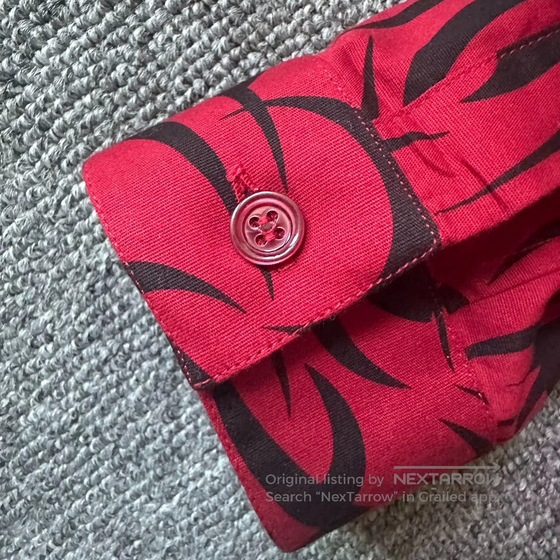 Dior Dior Homme 18fw Red Thorns Bee Shirt. Size US S / EU 44-46 / 1 - 5 Thumbnail