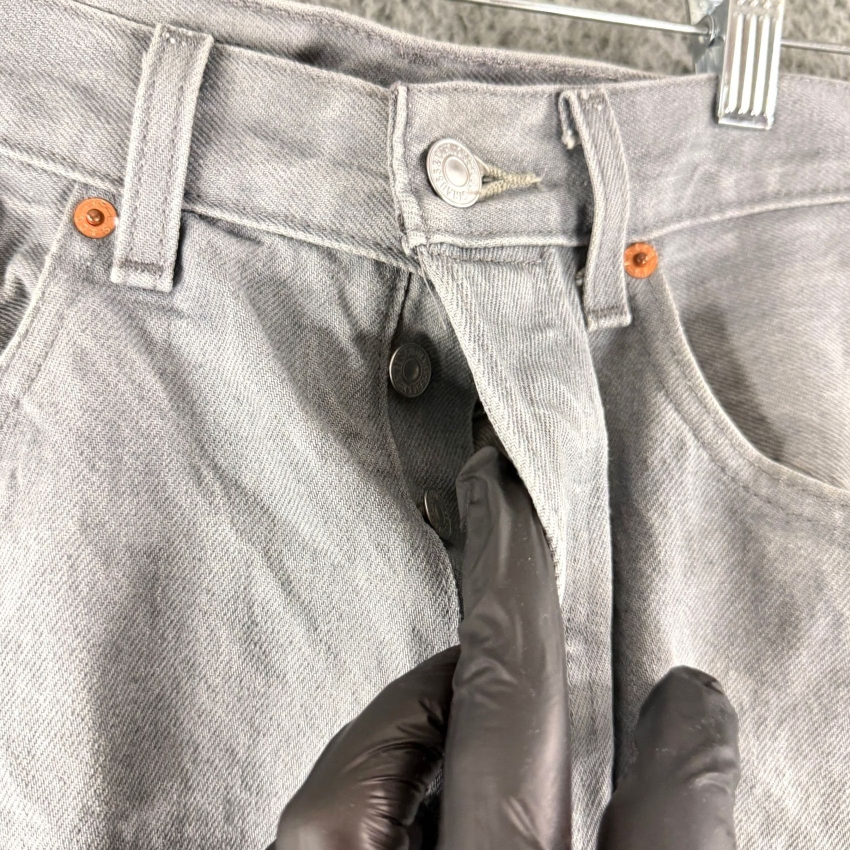 Levi's Levi's 501 Jeans Mens 33x30 Gray Straight Leg Button Fly Denim Original Fit Size US 33 - 4 Thumbnail