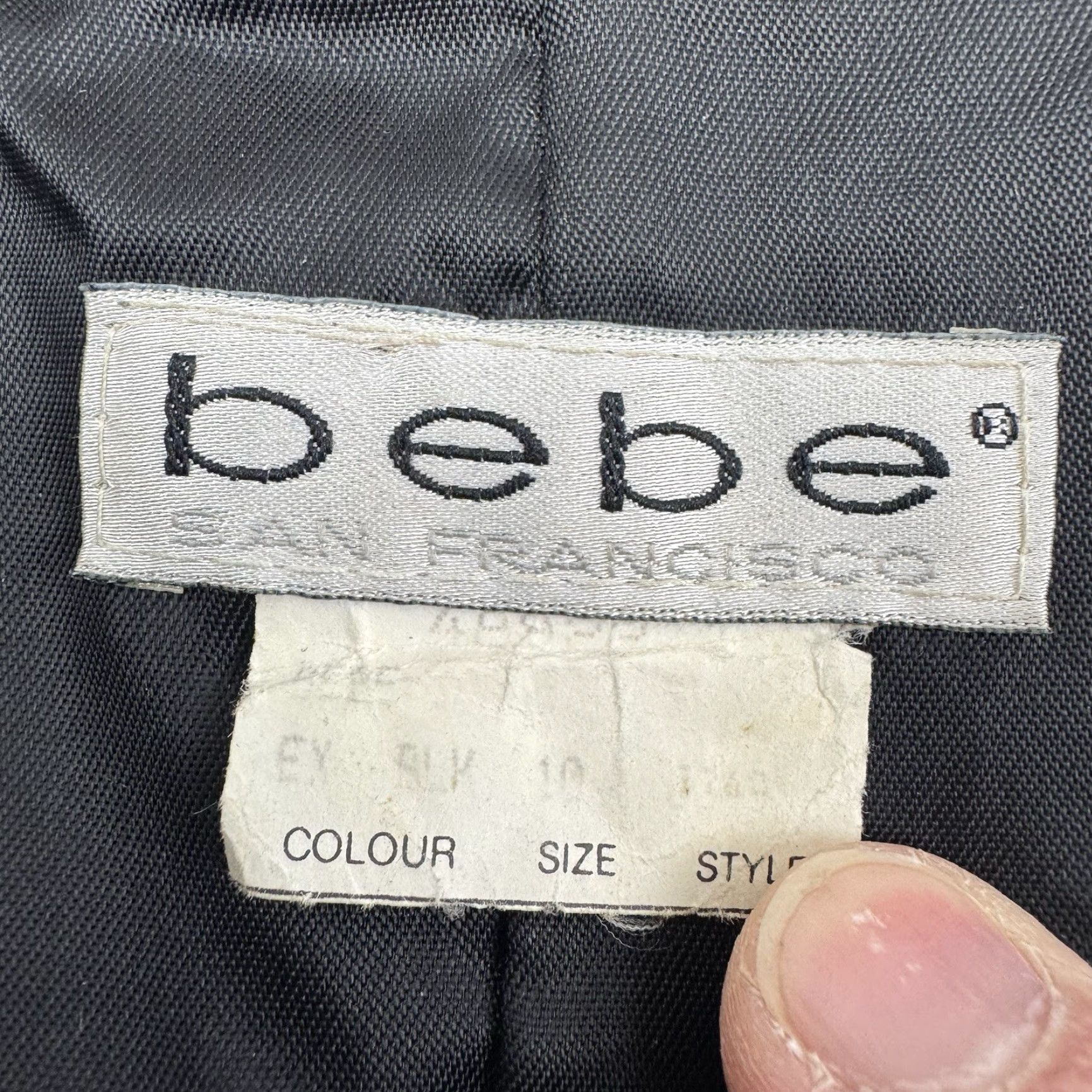 Bebe VINTAGE bebe Leather Vest Womens 10 Black San Francisco 100% Leather 80s Hipster Biker Size L / US 10 / IT 46 - 2 Thumbnail