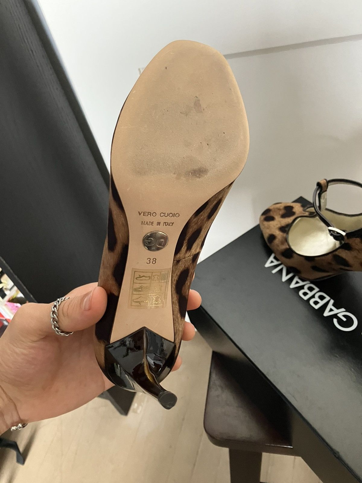 Dolce & Gabbana Dolce & Gabbana leopard print heels Size US 8 / IT 38 - 5 Thumbnail