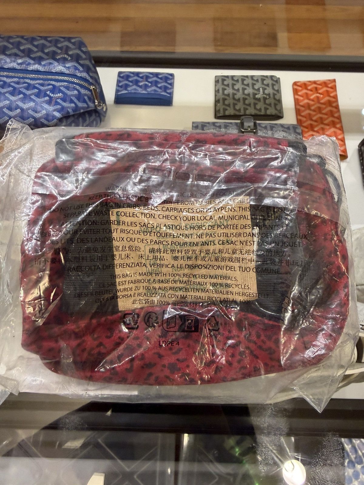 Supreme Supreme Mini Velvet Pouch Size ONE SIZE - 2 Thumbnail