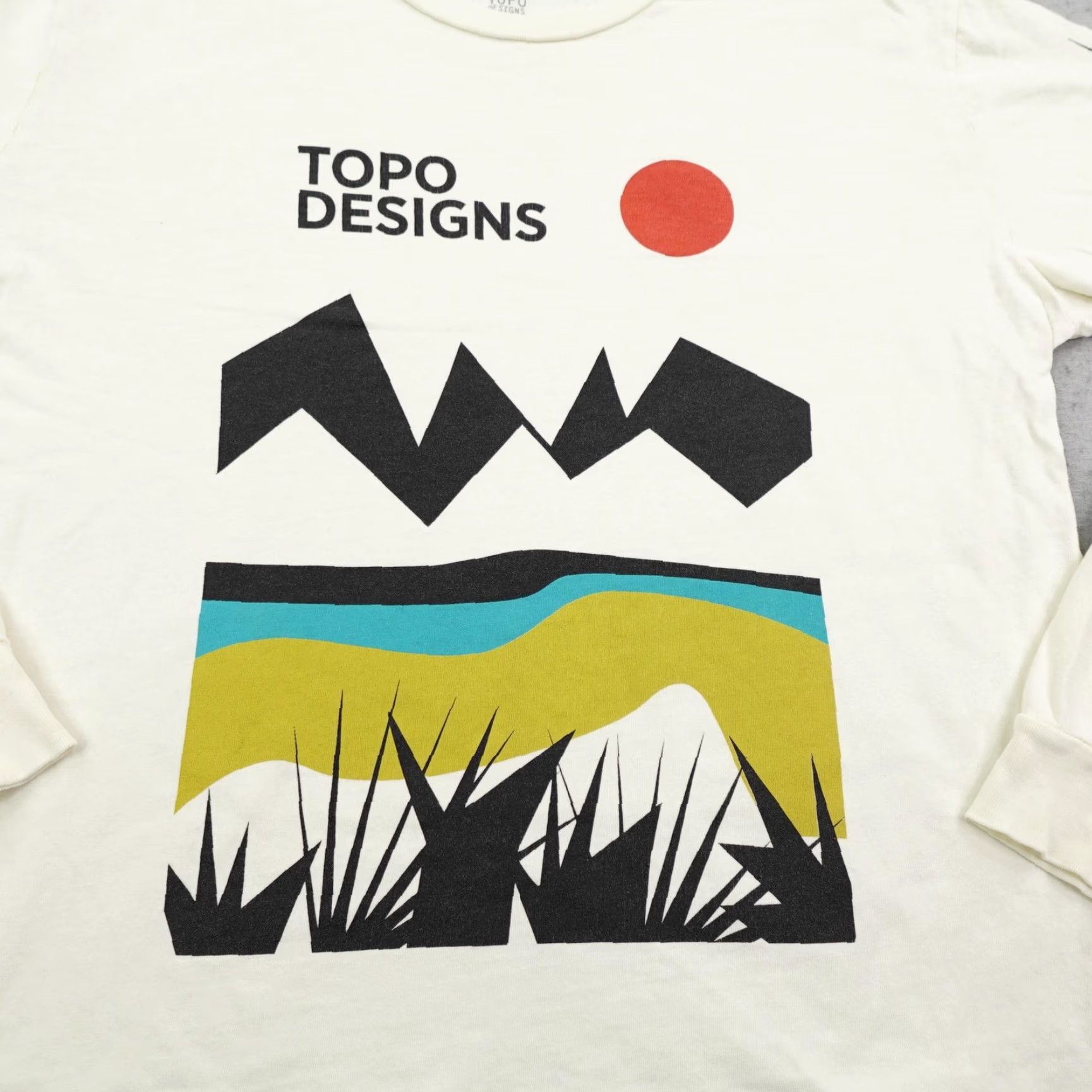 Topo Designs Topo Designs Shirt Mens Large Cream White Desert Hiking Outdoors Long Sleeve Tee Size US L / EU 52-54 / 3 - 3 Thumbnail