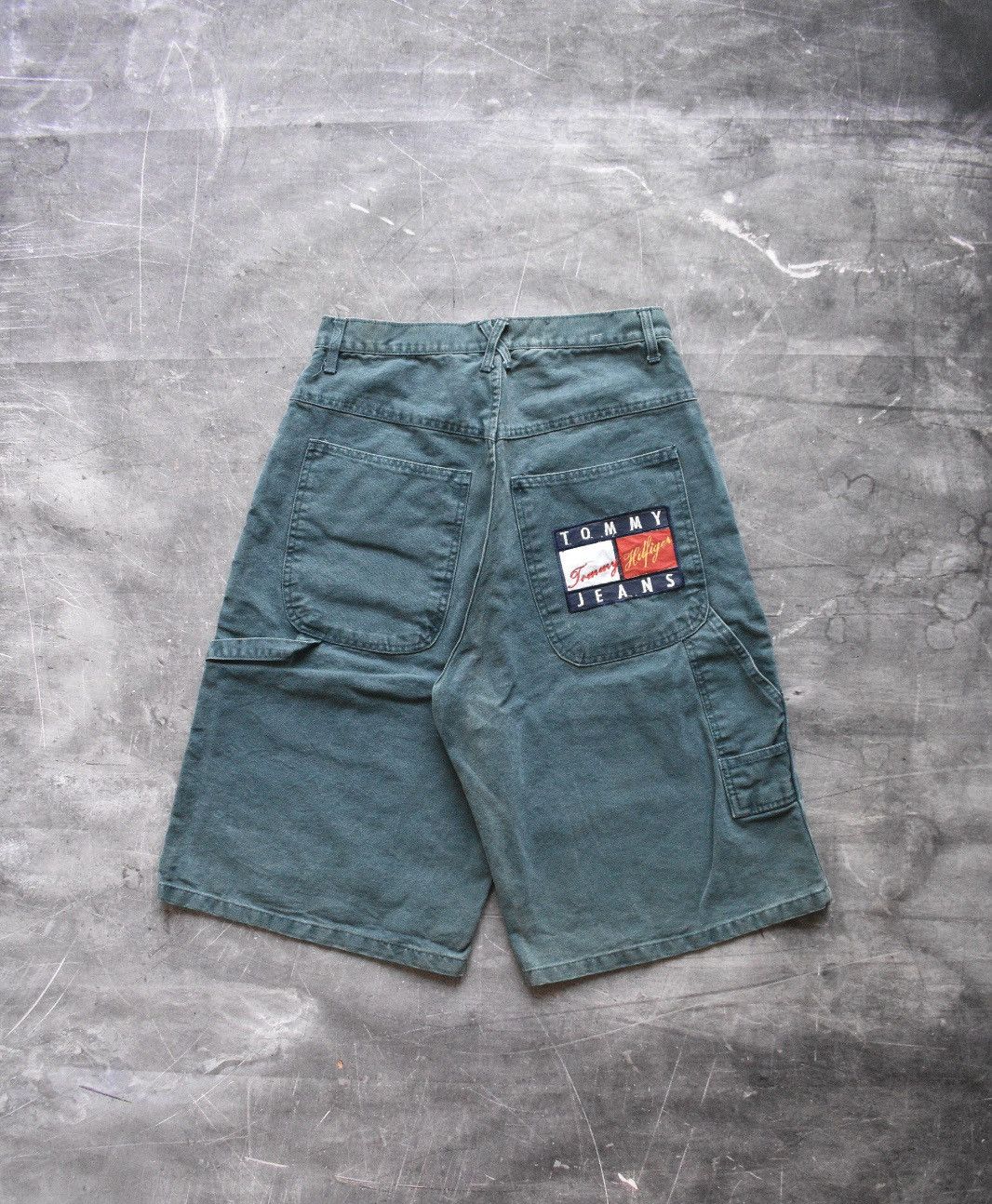 Tommy Hilfiger × Vintage Vintage Y2K Tommy Hilfiger Jeans Carpenter Shorts (30) Size US 30 / EU 46 - 1 Thumbnail