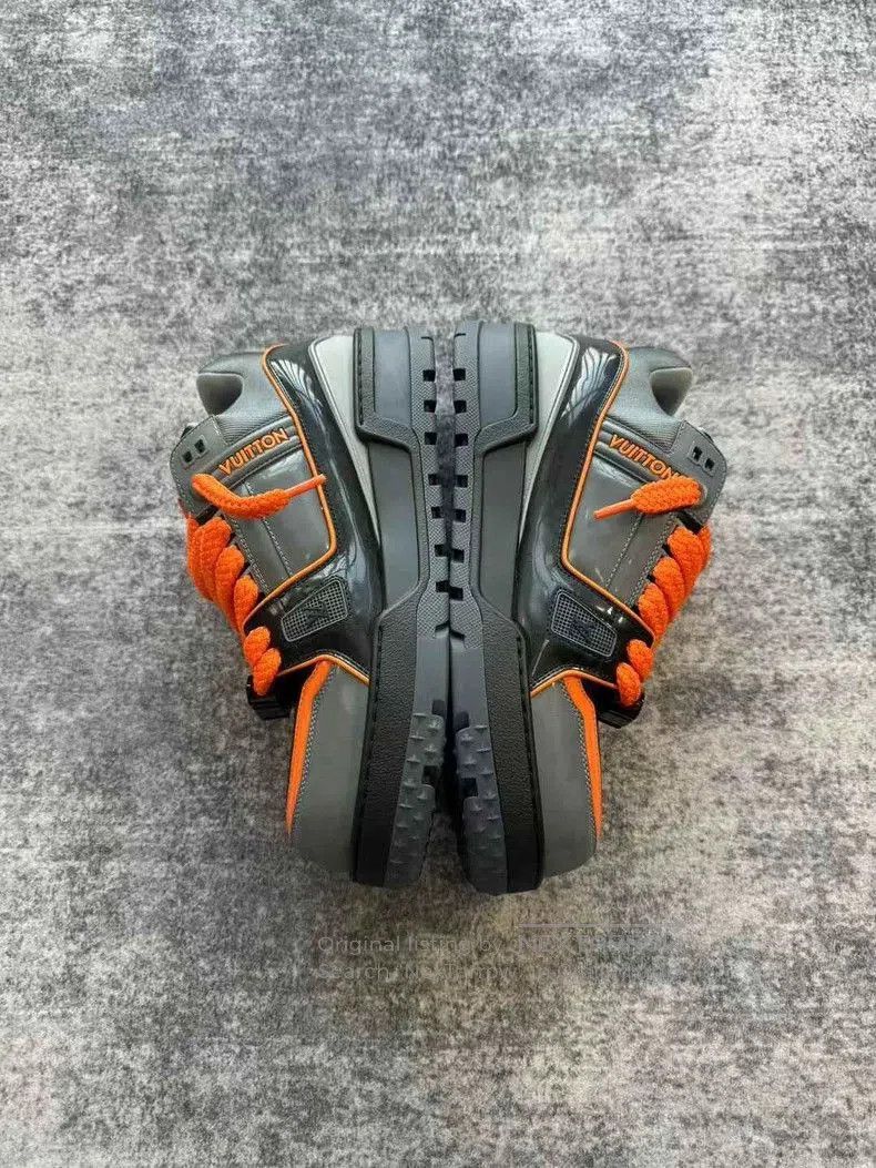 Louis Vuitton Louis Vuitton Trainer Black Orange Sneakers. Size US 9.5 / EU 42-43 - 4 Thumbnail